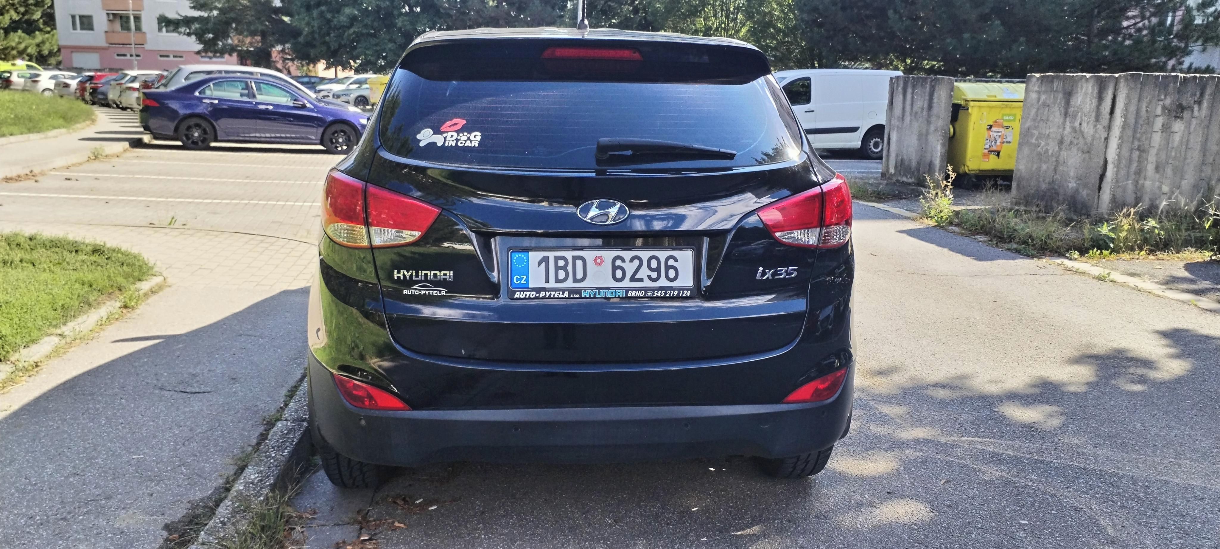 Hyundai ix35, 1,6 benzín - fotka 4