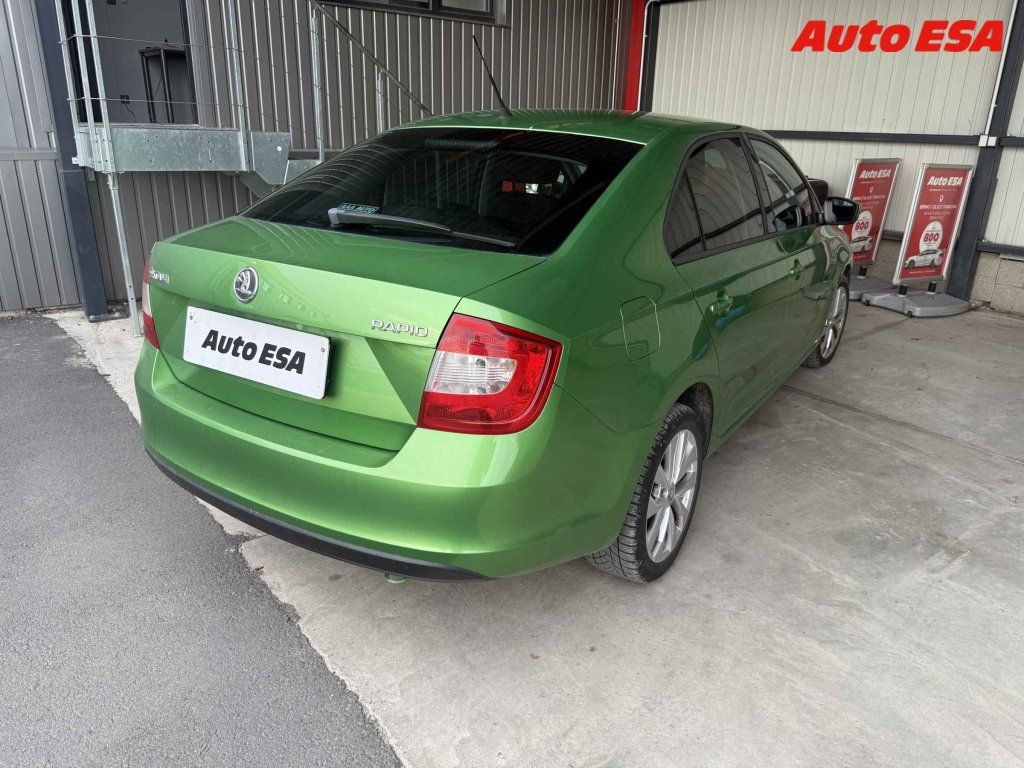 Škoda Rapid, 1.6TDi,ČR - fotka 2