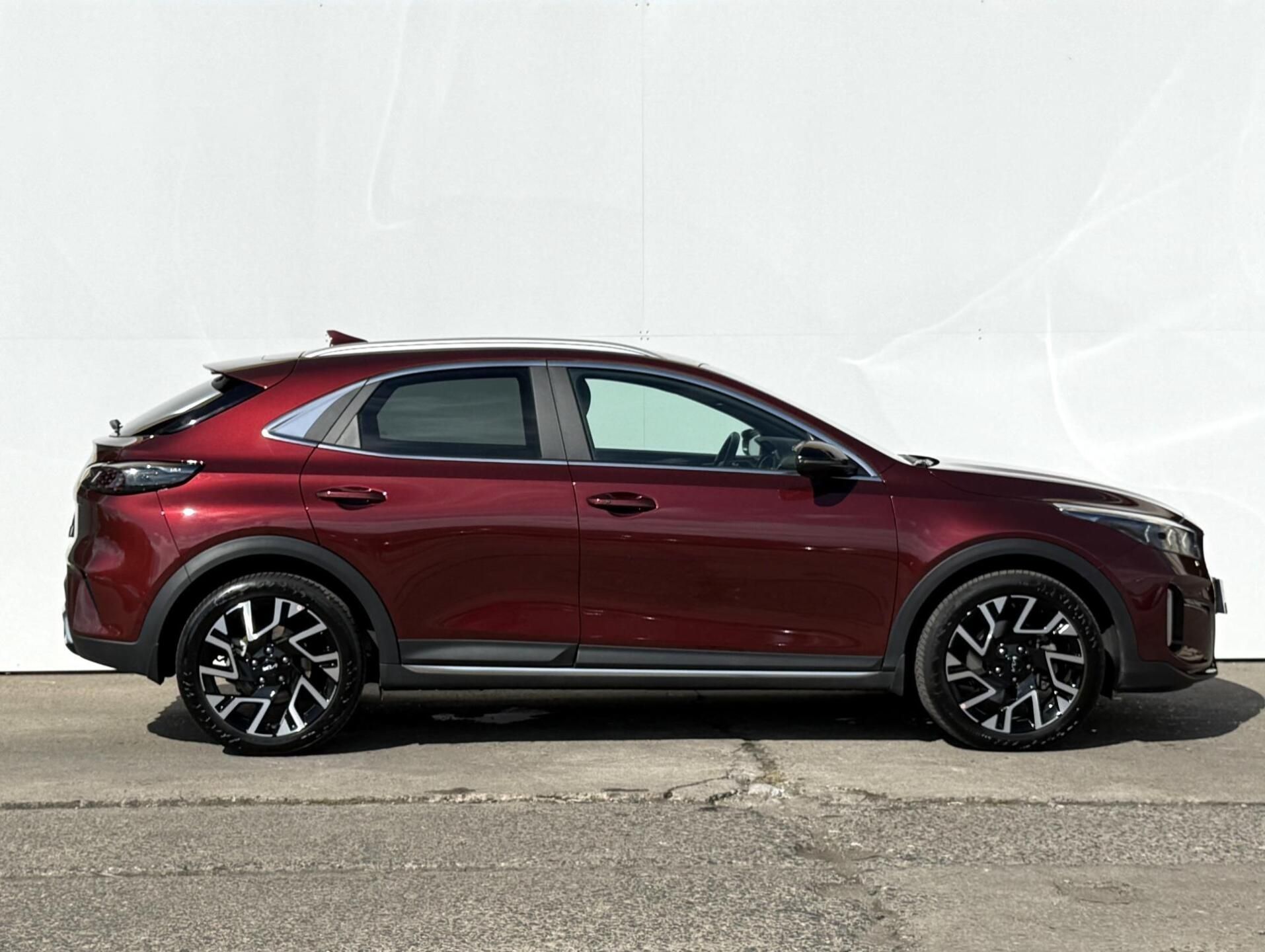 Kia XCee´d, 1.6 T-GDI 110kW DCT STEEL Edit - fotka 3