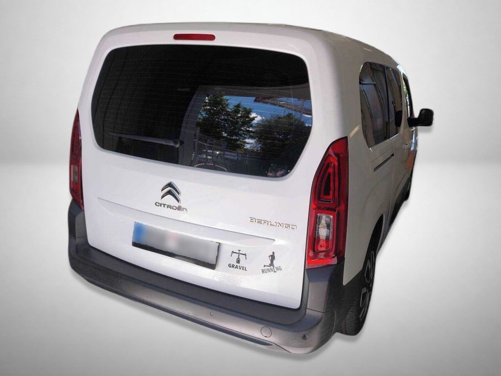 Citroën Berlingo, 1.2 PureTech, 7Míst, Klima - fotka 2