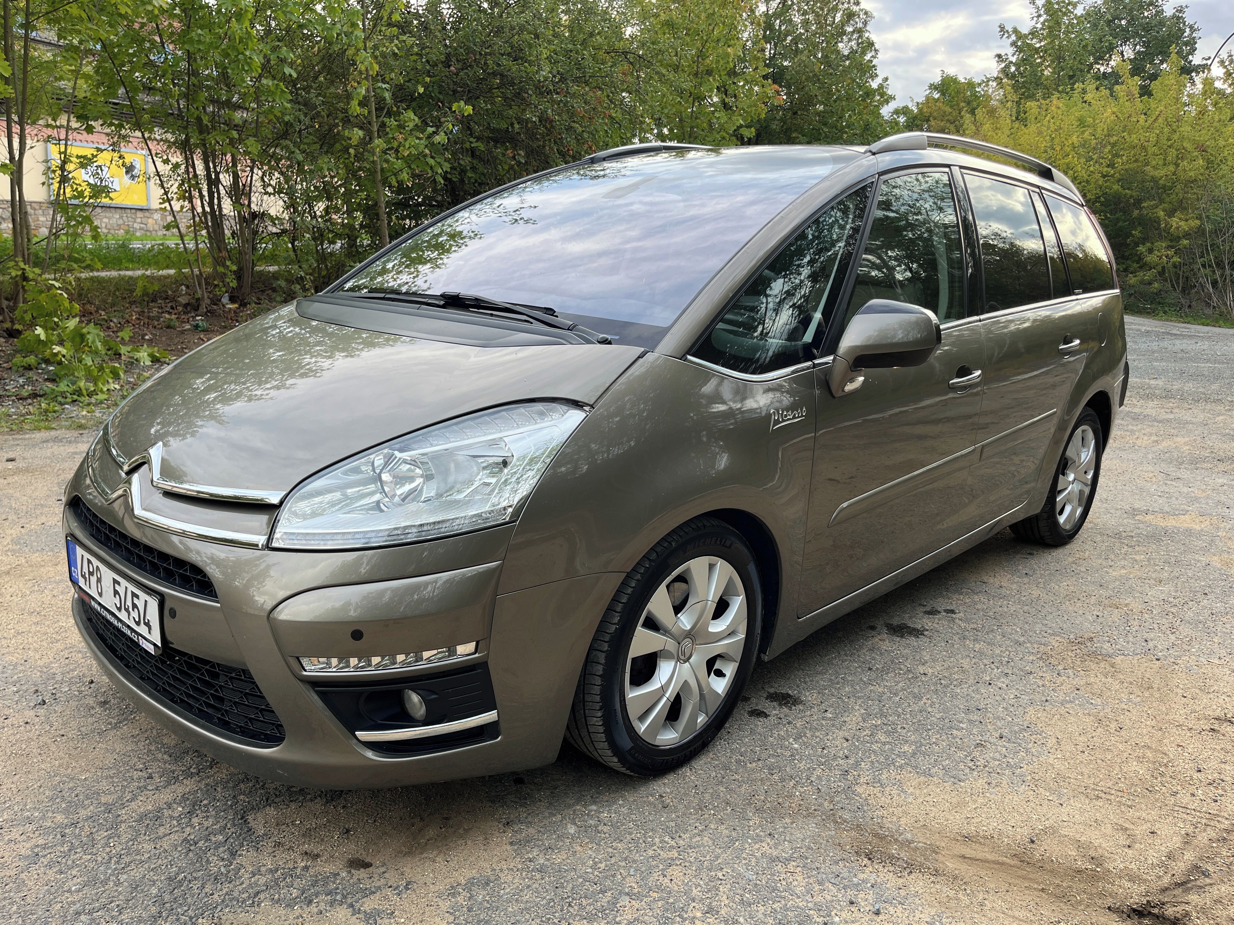 Citroën C4 Picasso, 2.0hdi 110kw 1.maj max.výbava