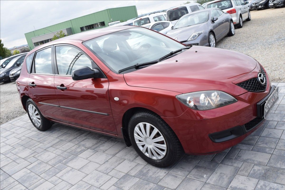 Mazda 3, 1,4 i 62KW NOVÁ STK PO SERVISE - fotka 4