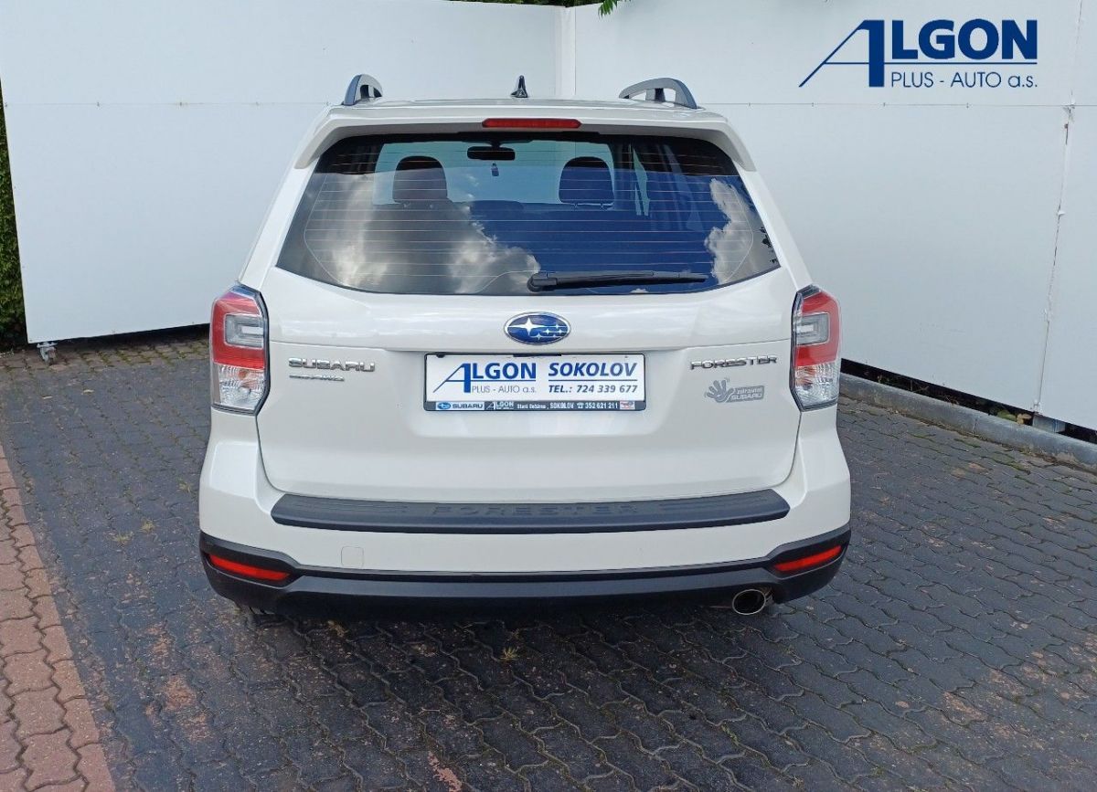 Subaru Forester, Active 2,0i 110 kW 6MT 1. maji - fotka 6