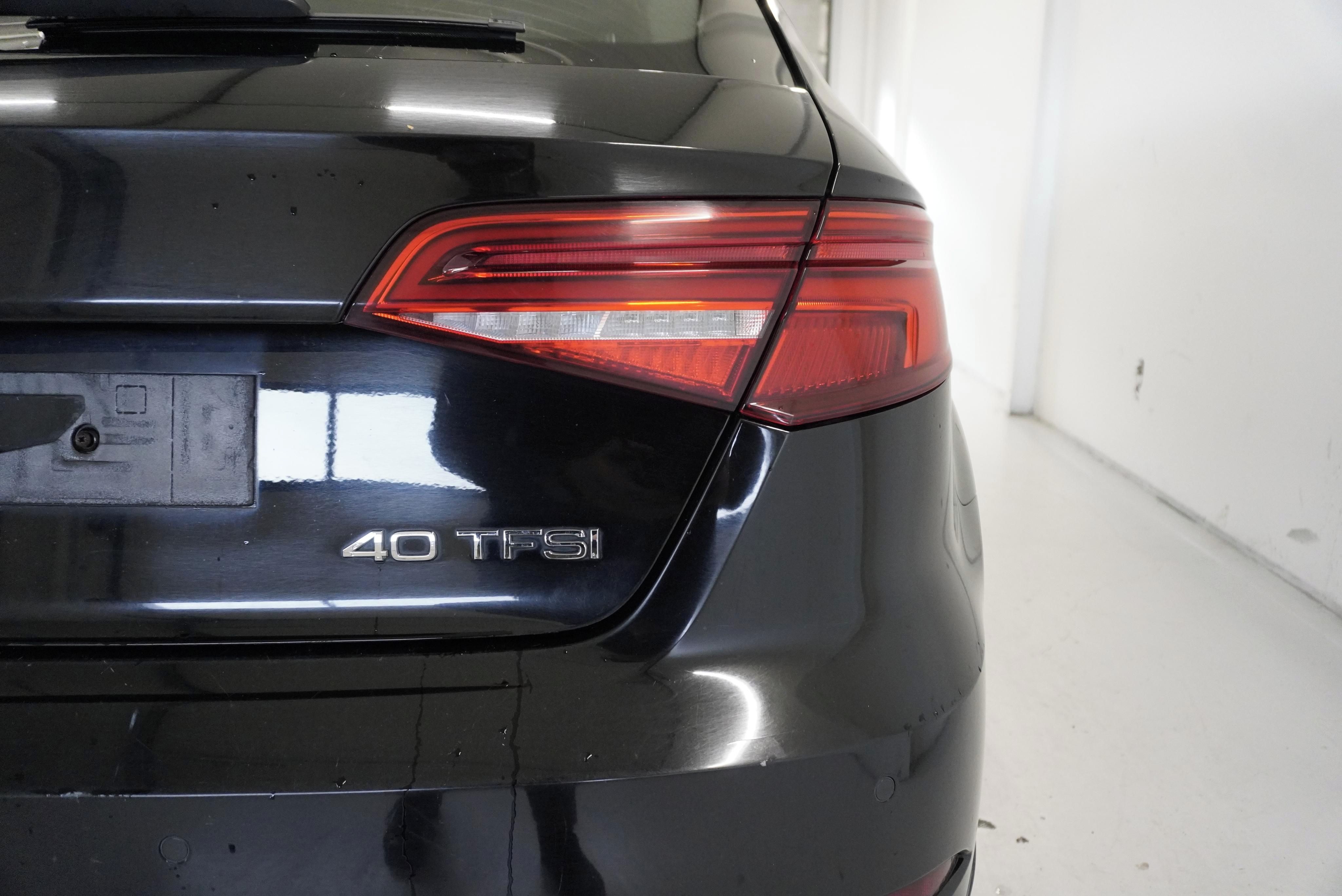Audi A3, 2.0 TFSi 140 kW SPORTBACK  DSG - fotka 4