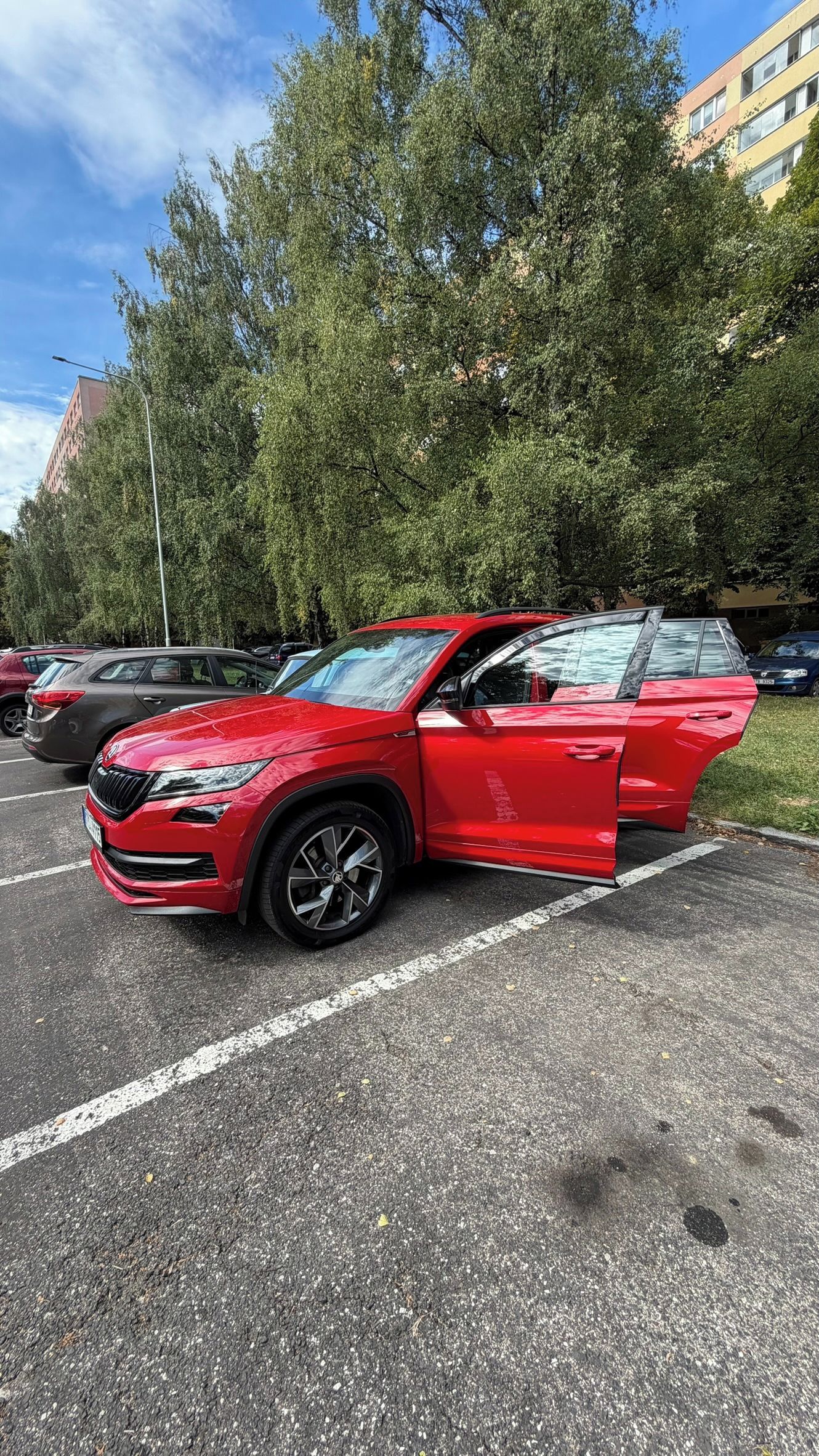 Škoda Kodiaq, Sportline 2.0 TDI 140kW 4x4 - fotka 3