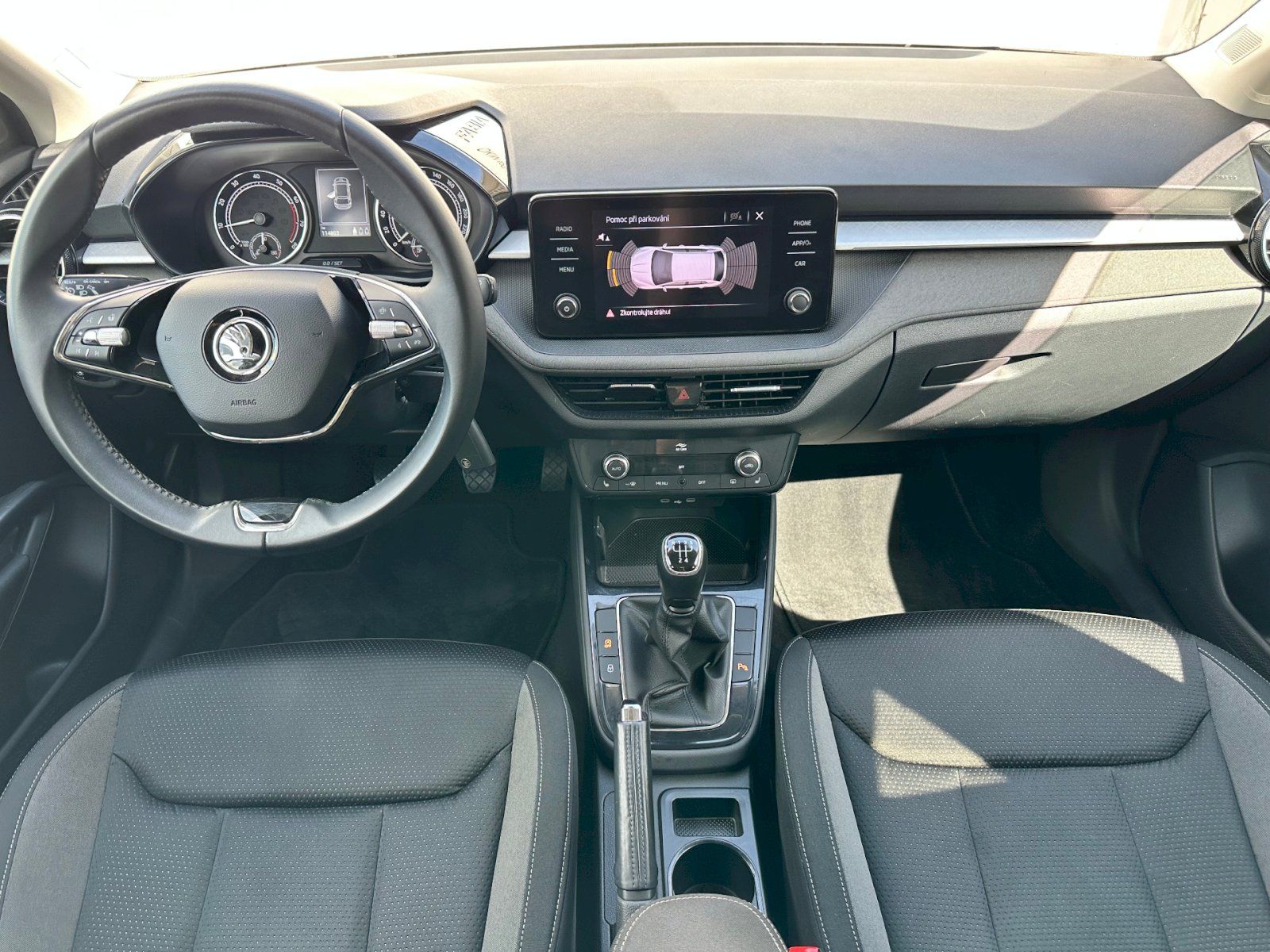 Škoda Fabia, 1.0 TSI 70kW Ambition Plus - fotka 5