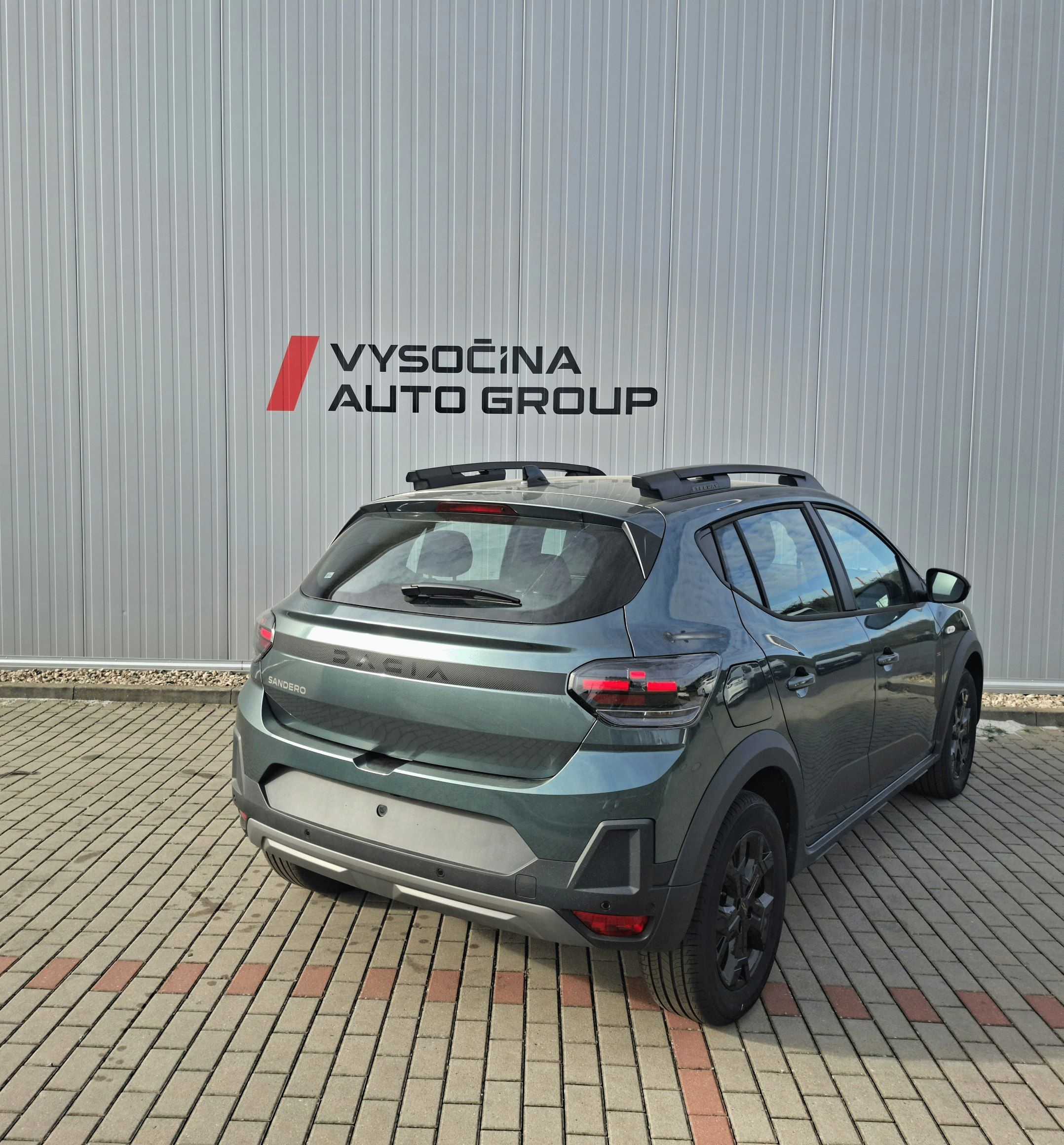 Dacia Sandero, Stepway Extreme Eco-G 120 - fotka 4