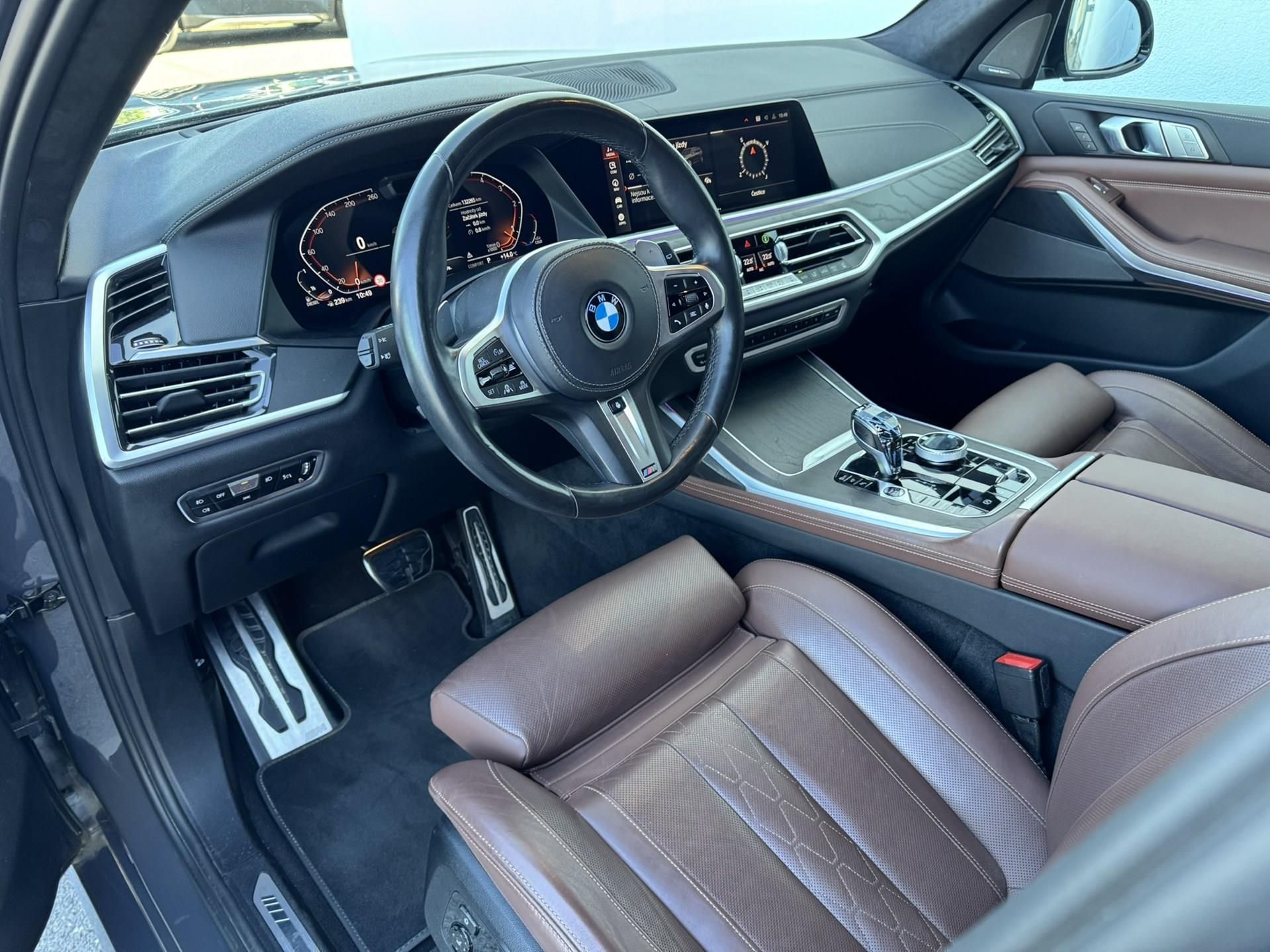BMW X7, X7 xDrive40d Mpaket - fotka 5