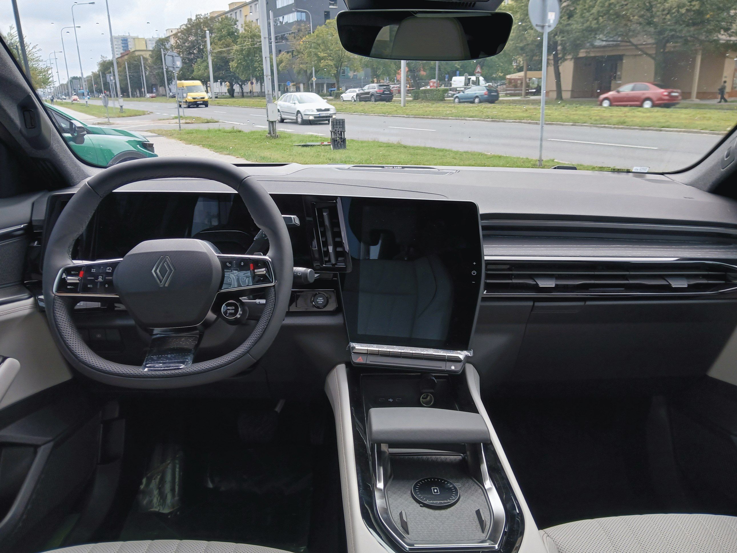 Renault Espace, Iconic full Hybrid E-Tech 200 - fotka 5