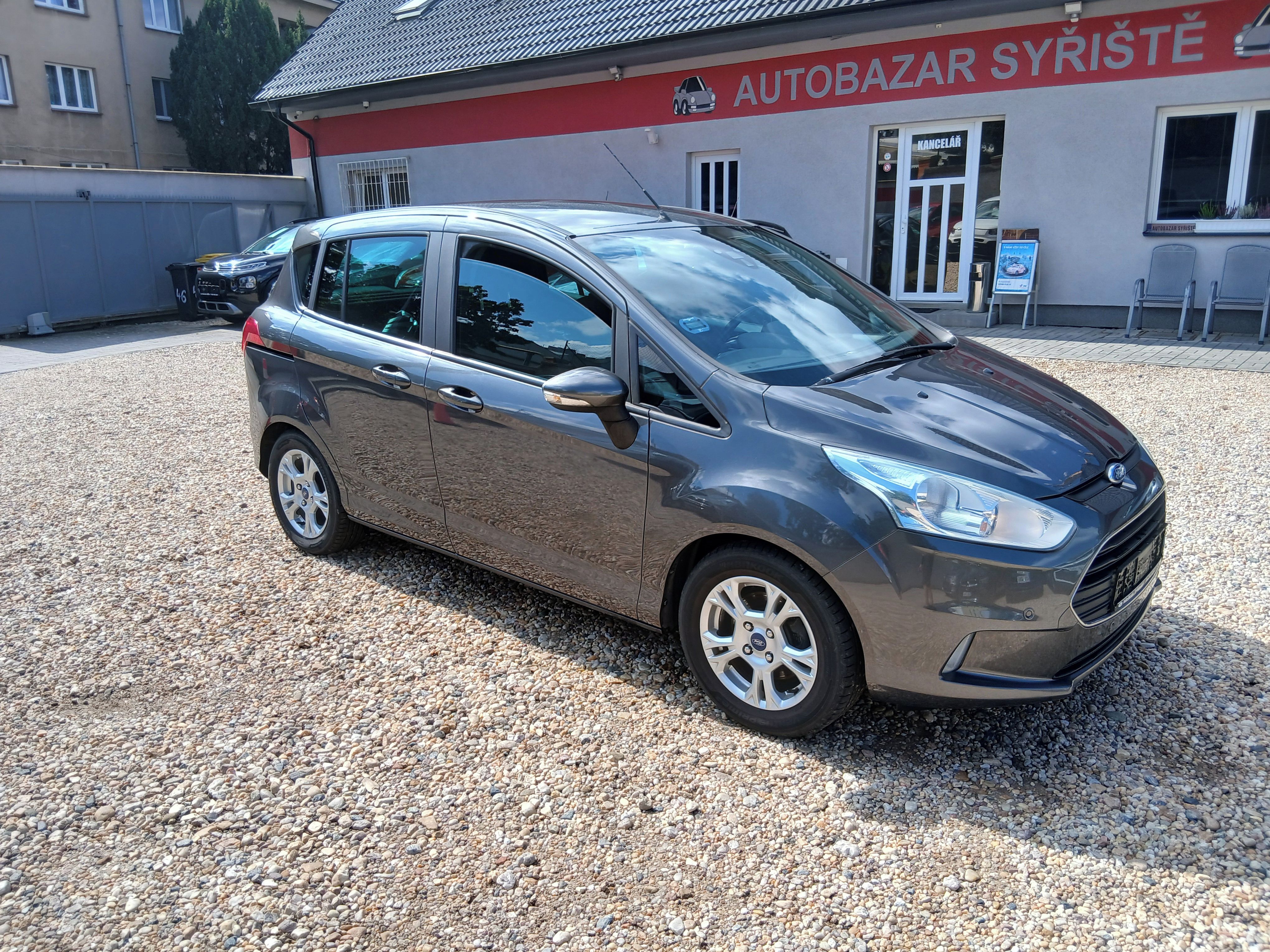 Ford B-MAX, 1.0i 74KW +Zimní kola - fotka 3