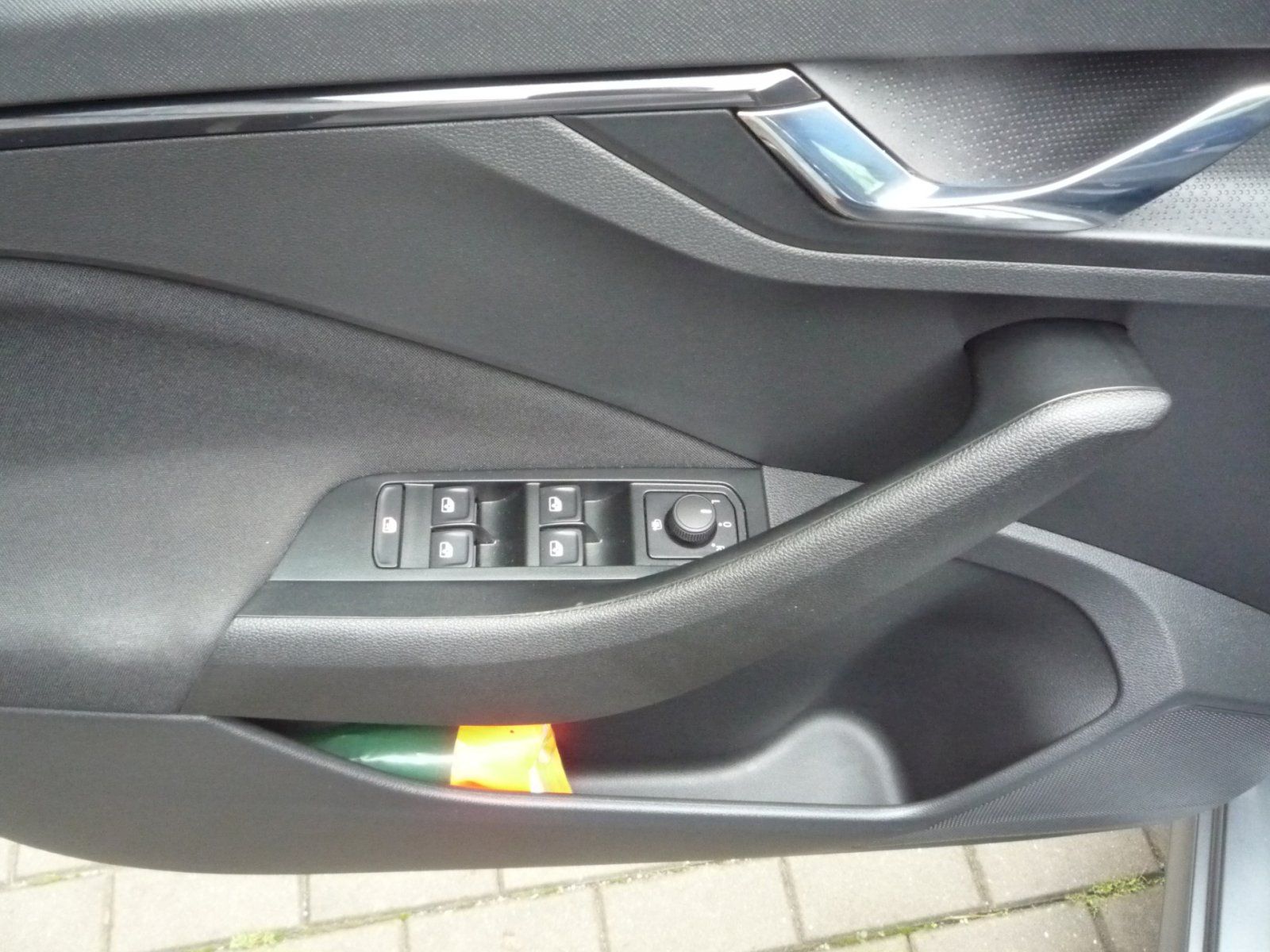 Škoda Kamiq, 1,0TSi 85kW Selection - fotka 6