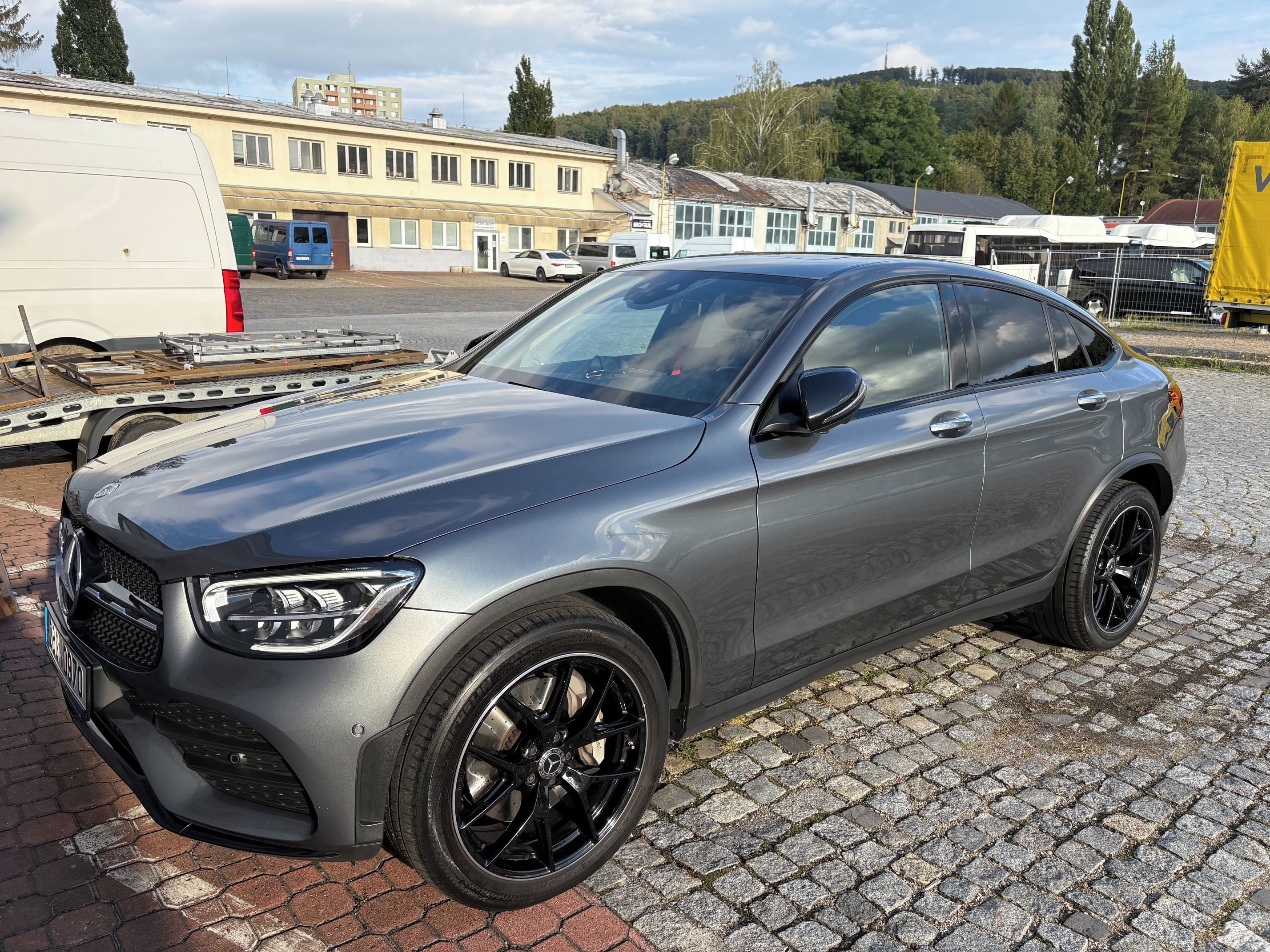 Mercedes-Benz GLC, Mercedes GLC 220D Kupé 4matic