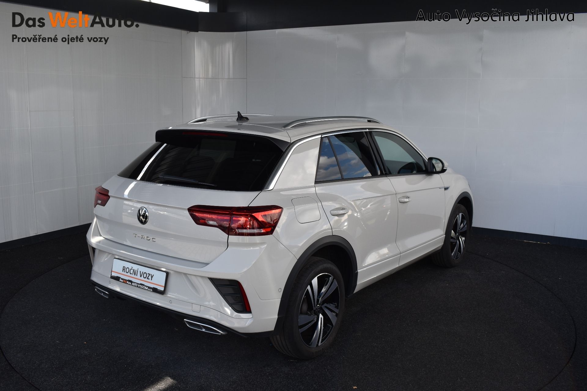 Volkswagen T-Roc, R-Line 1.5TSI 110kW DSG - fotka 2