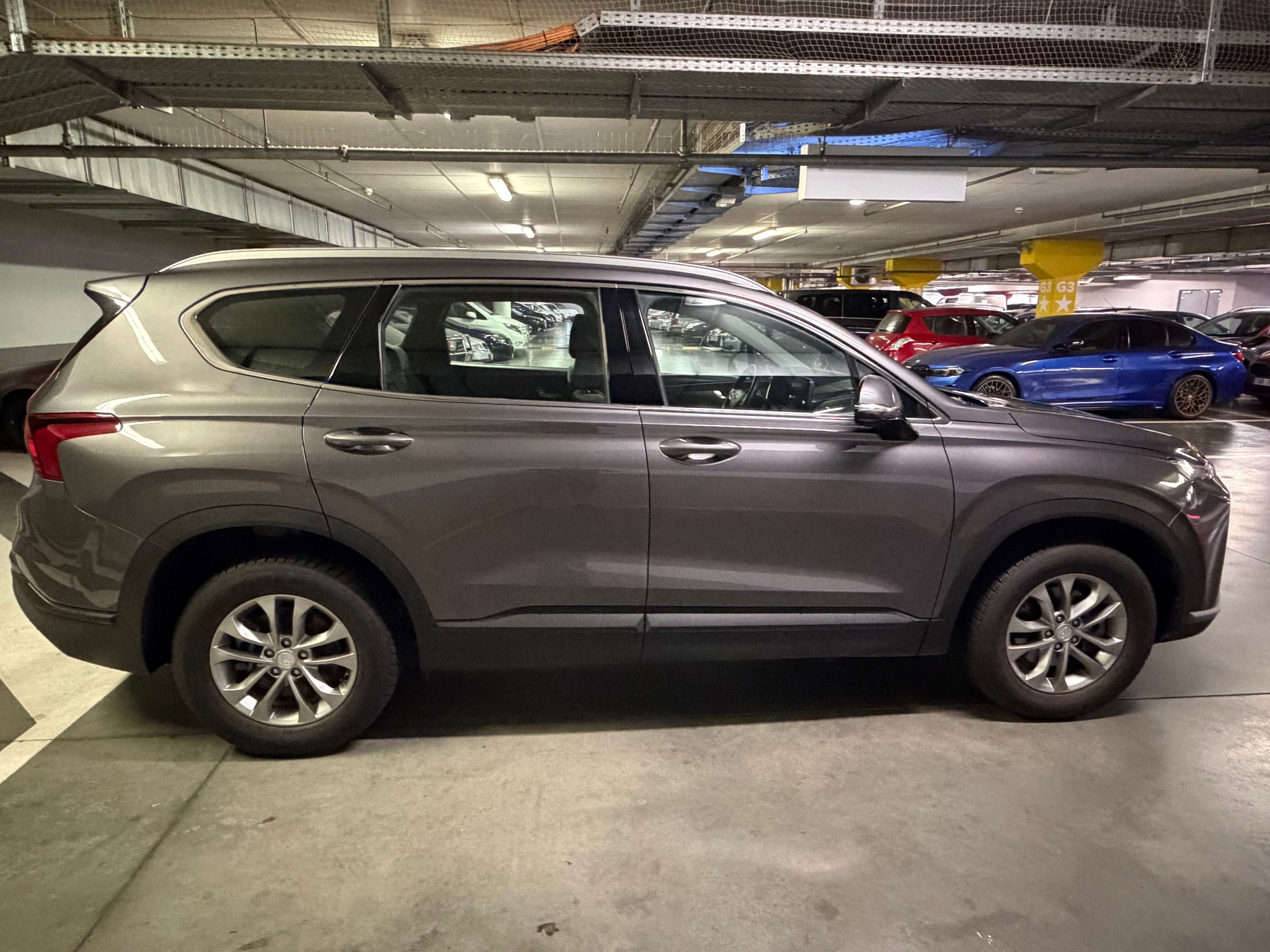 Hyundai Santa Fe, 2.2 Crdi Comfort 7 míst 69tkm! - fotka 4
