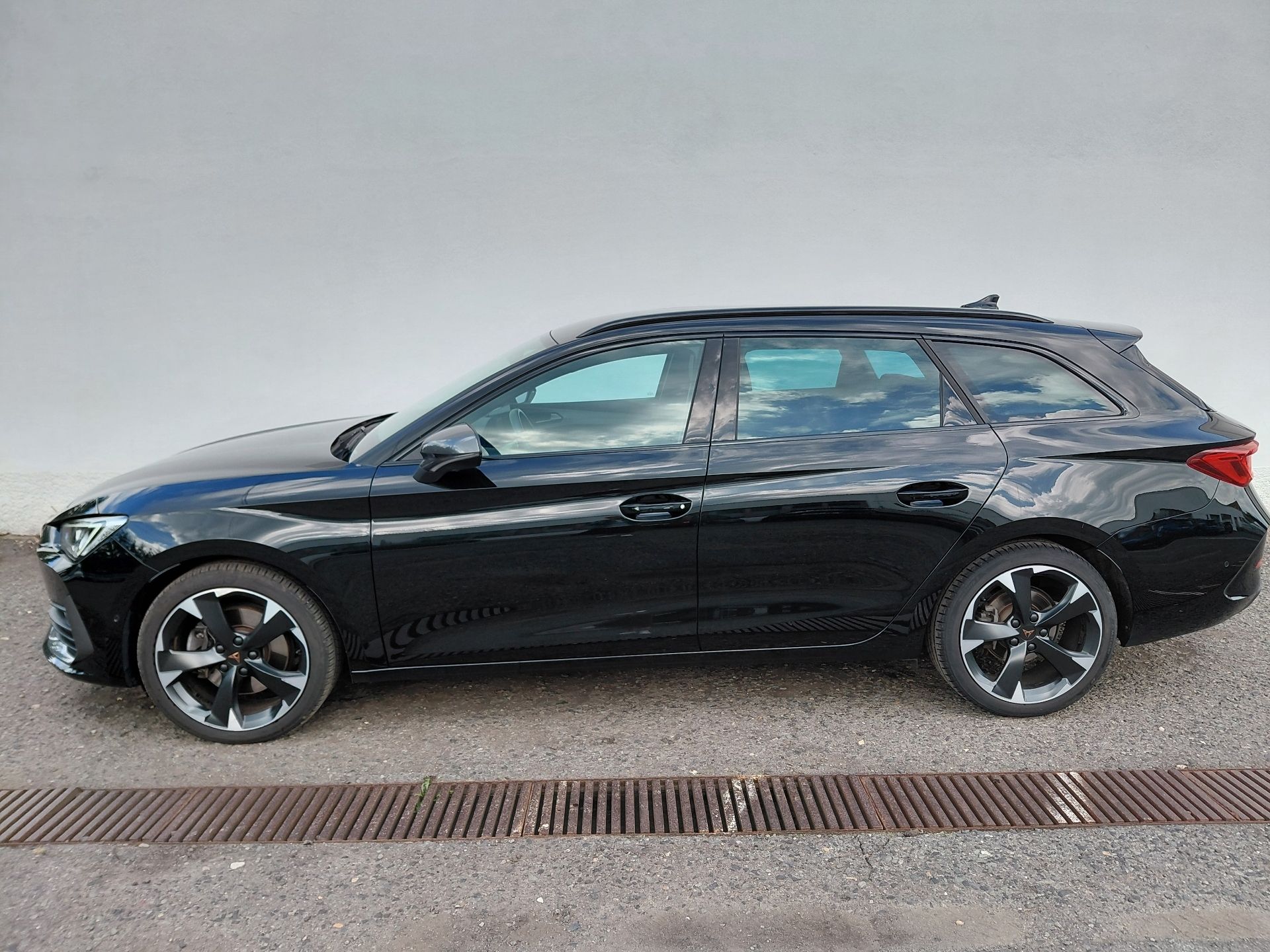 Cupra Leon, 2,0 TSI 140 kW - fotka 6