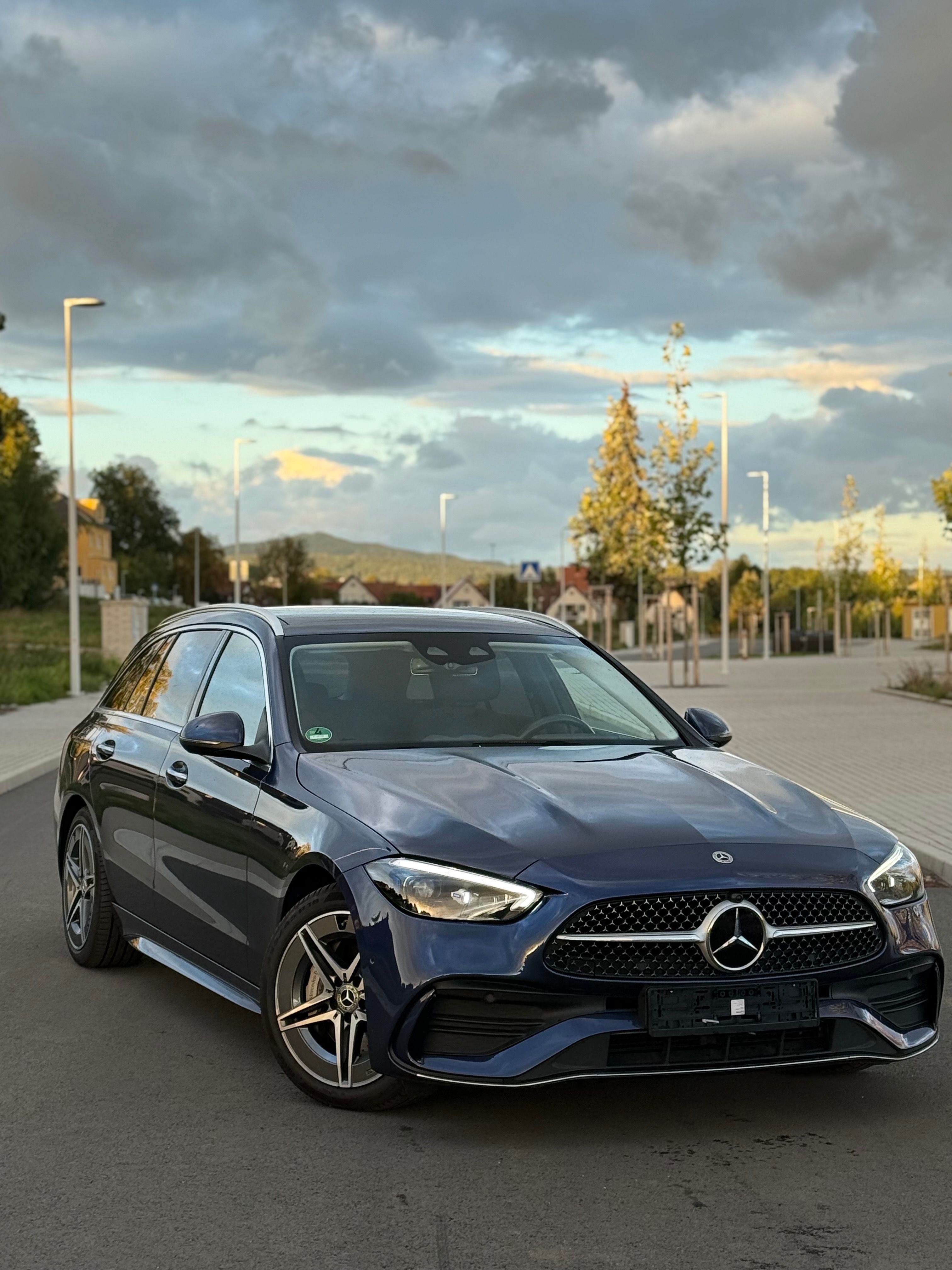 Mercedes-Benz Třídy C, C 220d 147 AMG Line Panorama - fotka 3