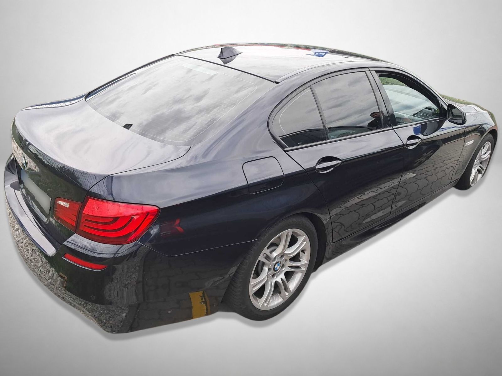 BMW Řada 5, 530d xDrive, M Paket, 4X4 - fotka 2