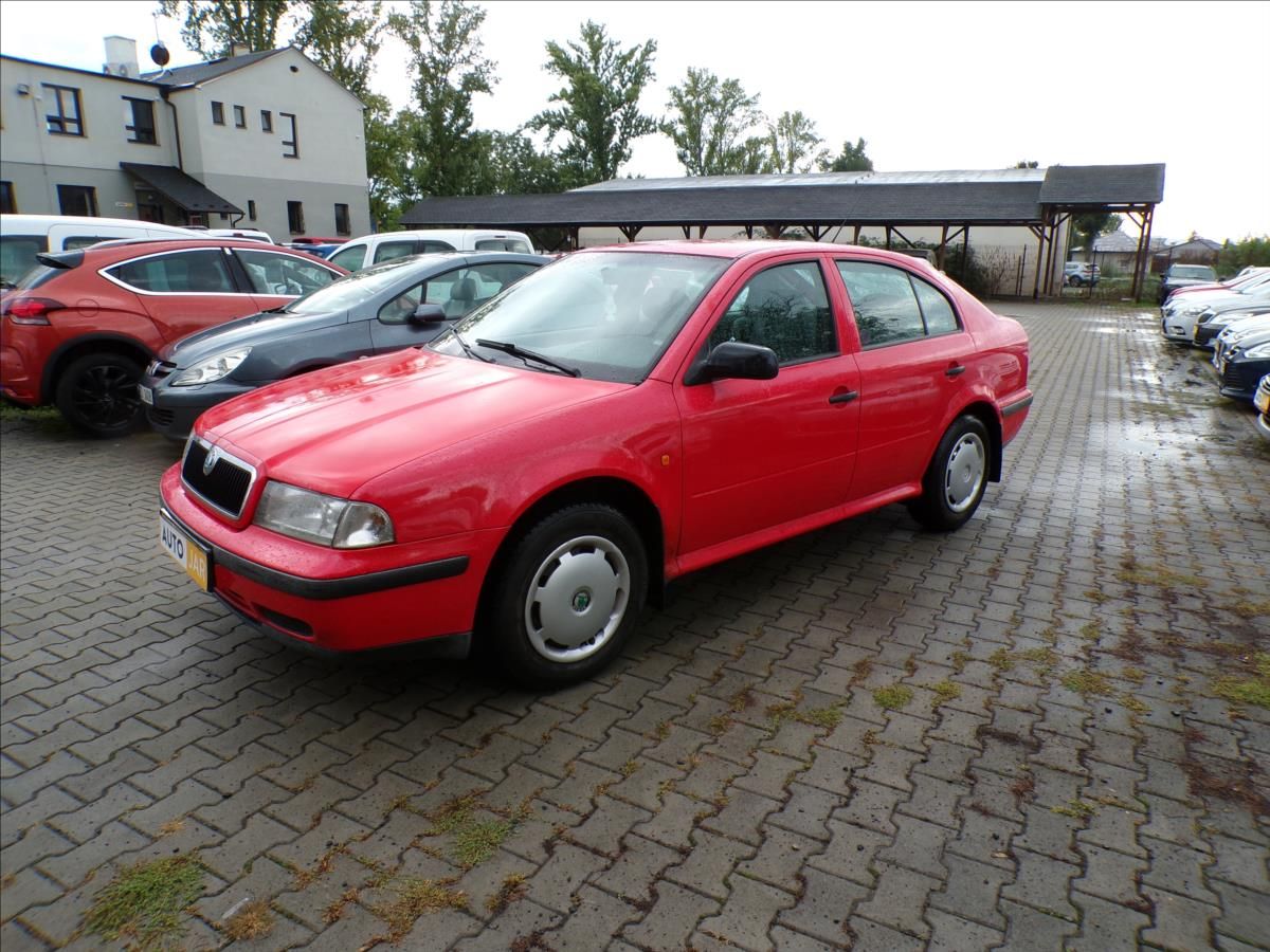 Škoda Octavia, 1,6   TAŽ.ZAŘ. - fotka 3