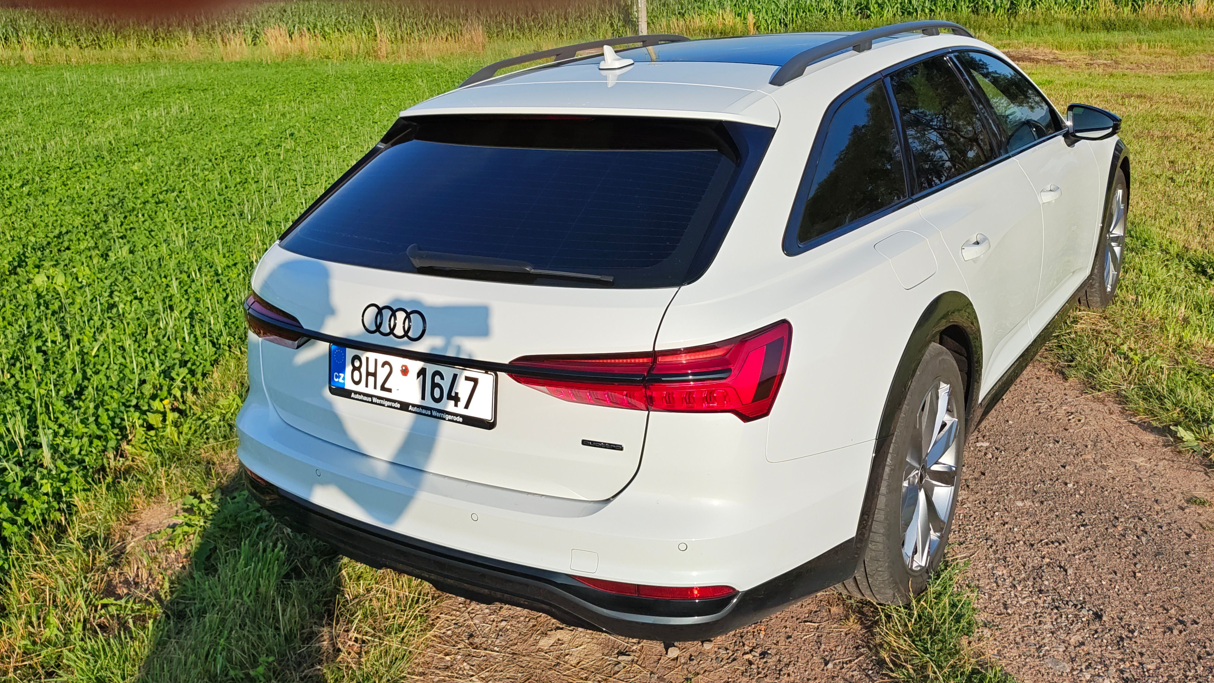 Audi A6 allroad, 50TDI, HD Matrix, tažné - fotka 4