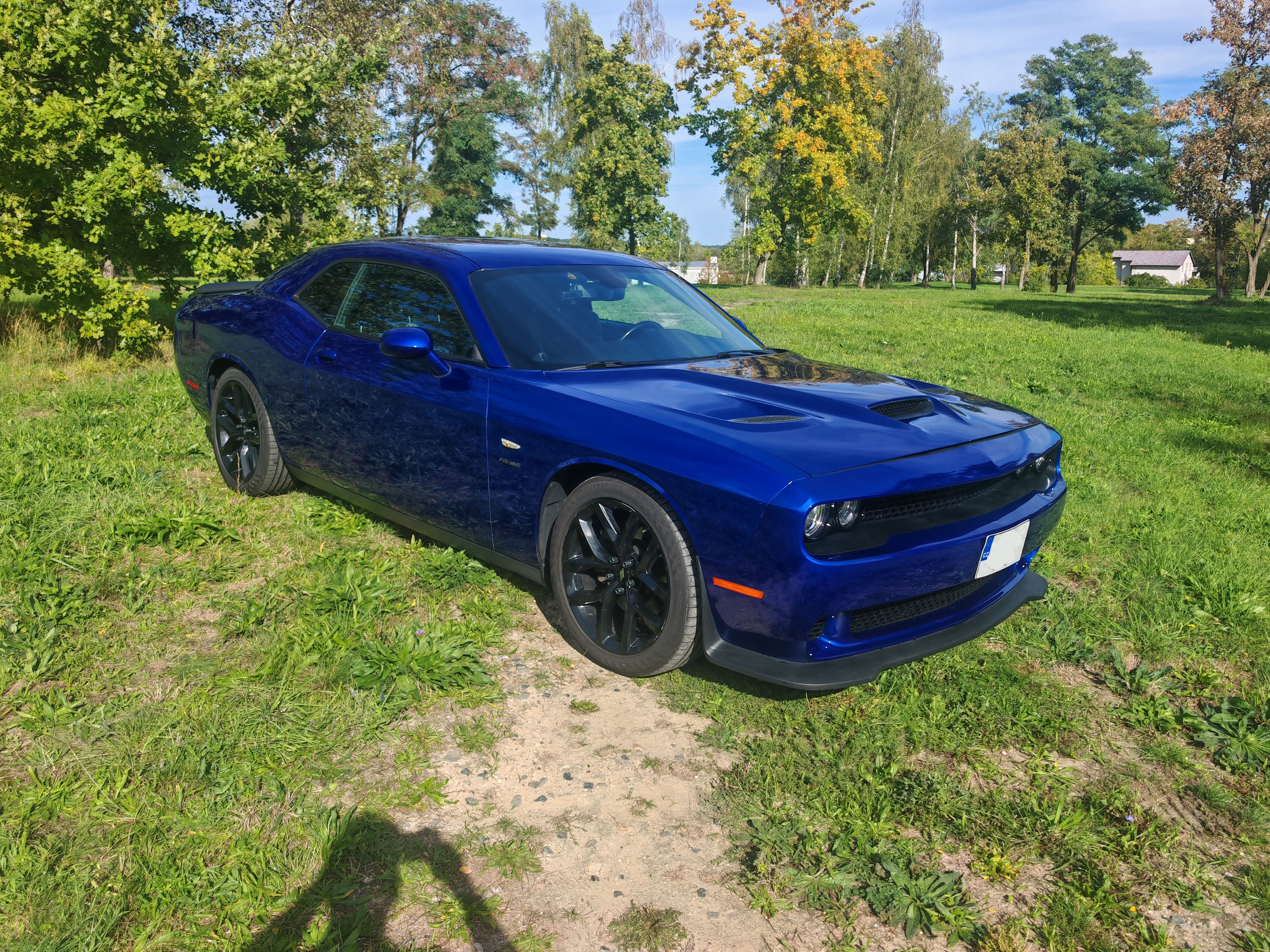 Dodge Challenger, Prodám Dodge Challenger v8 5.7 - fotka 2