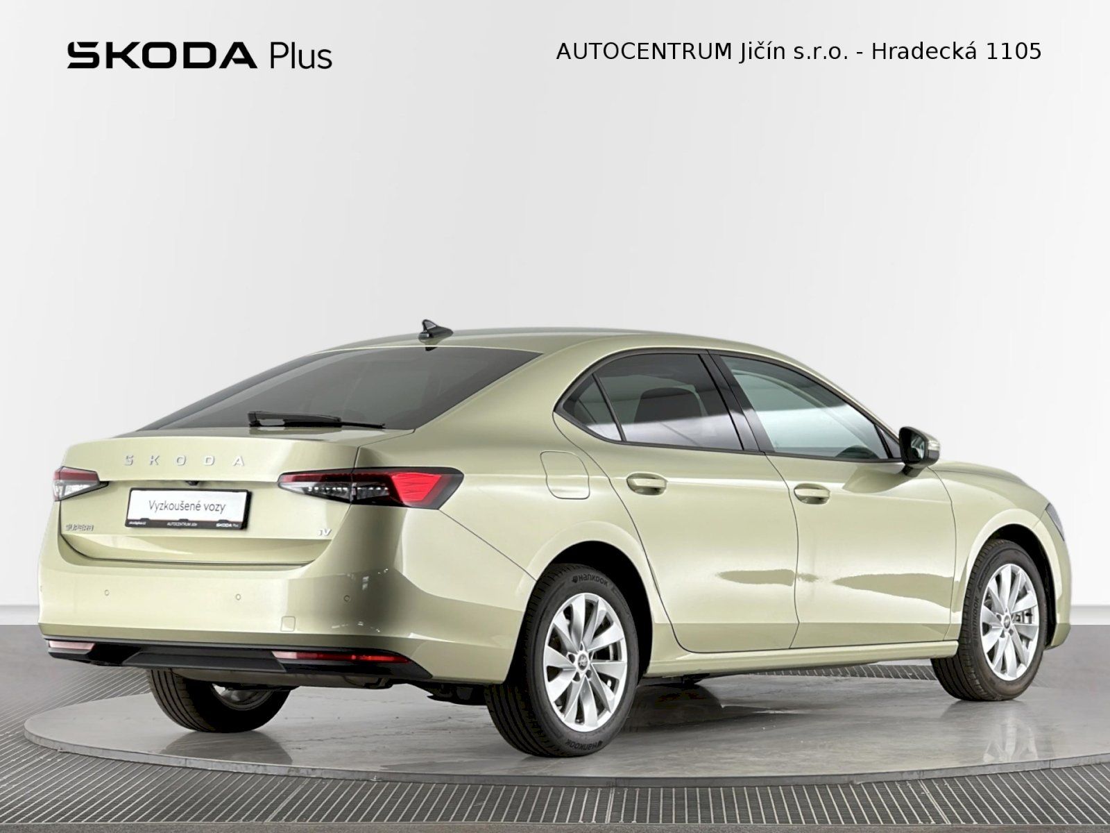 Škoda Superb, iV DSG 1.5TSI 150kW Selection - fotka 2