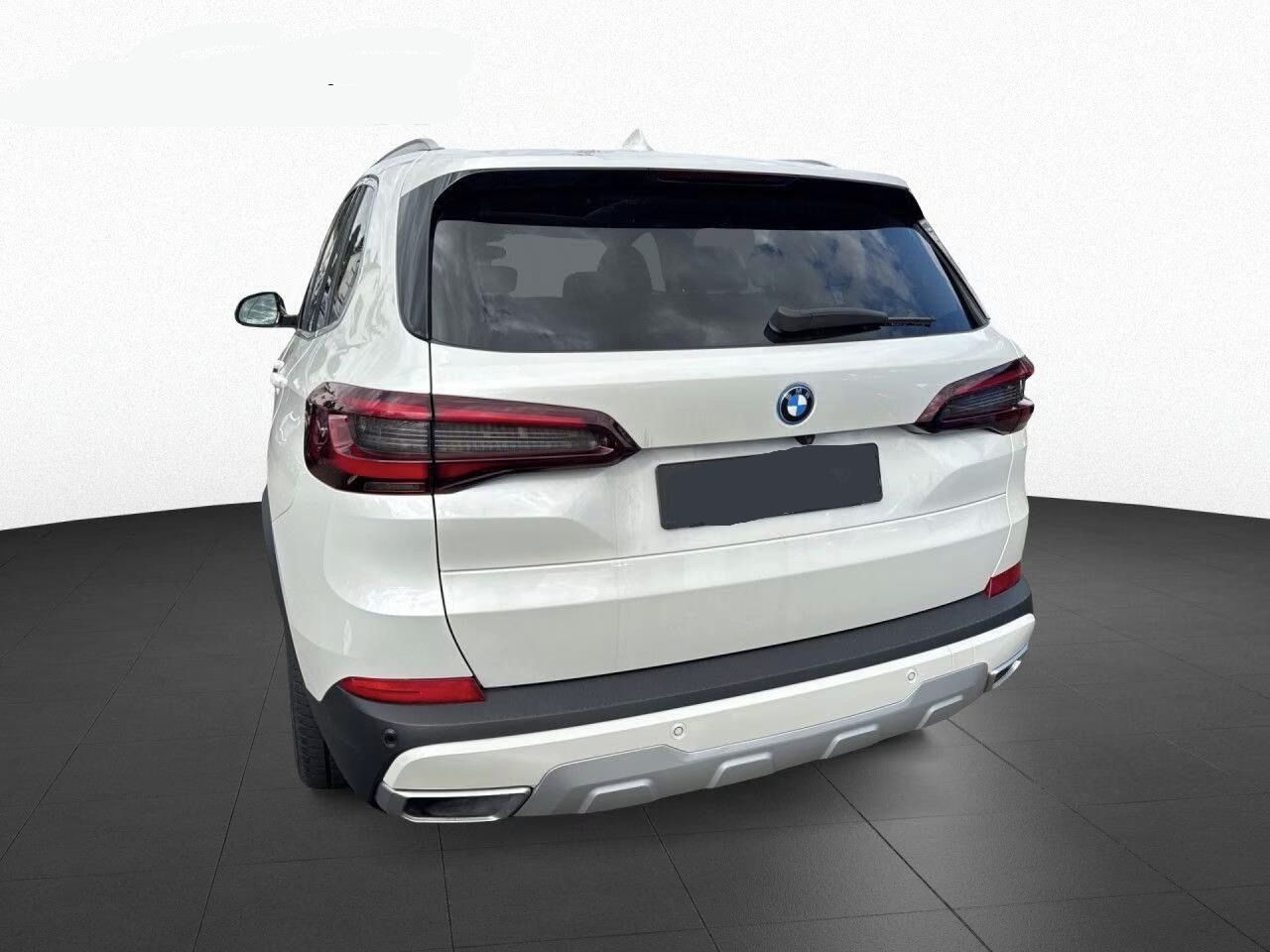 BMW X5, xDrive 45e xLine*Kůže*Navi*360 - fotka 2
