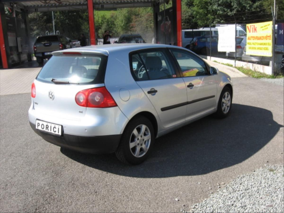 Volkswagen Golf, 1,6 i - fotka 6