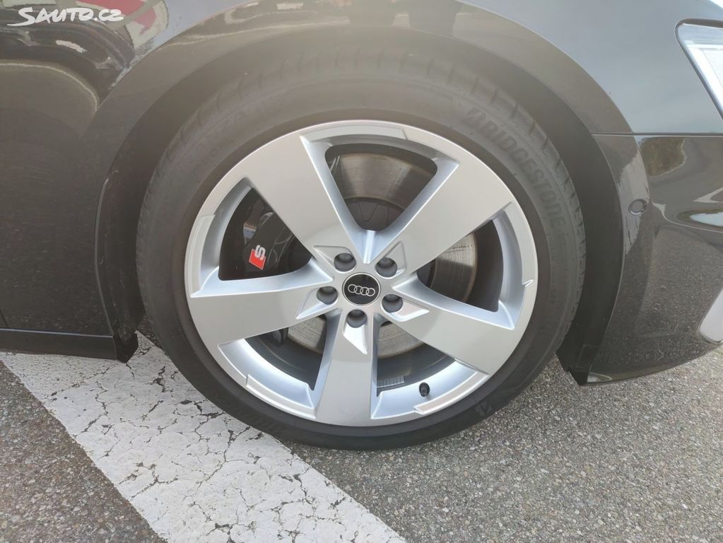 Audi S6 2024 de la République Tchèque