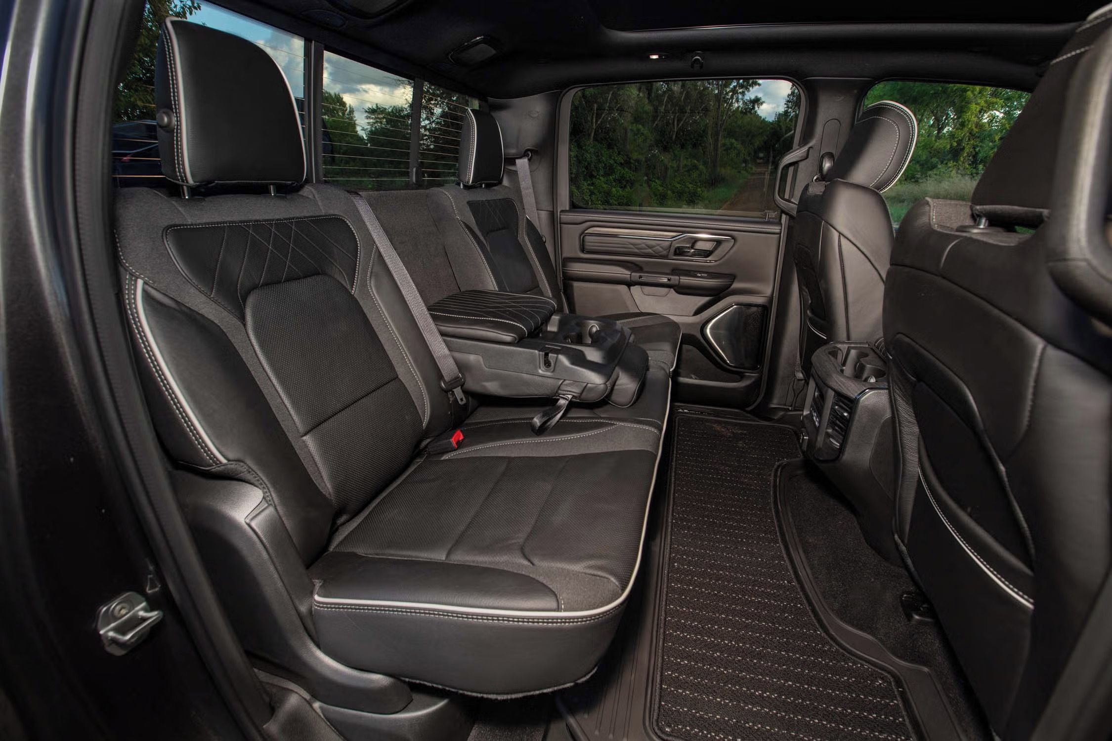 RAM 1500, LIM,HEMI,NIGHT,RAMBOX, NEW 26 - fotka 3