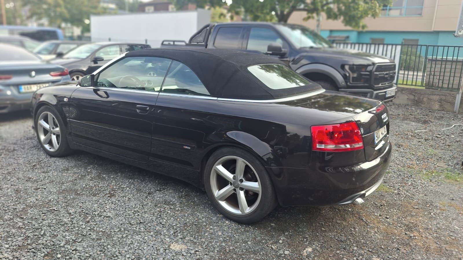 Audi A4, CABRIO QUATTRO TDI manuál - fotka 2