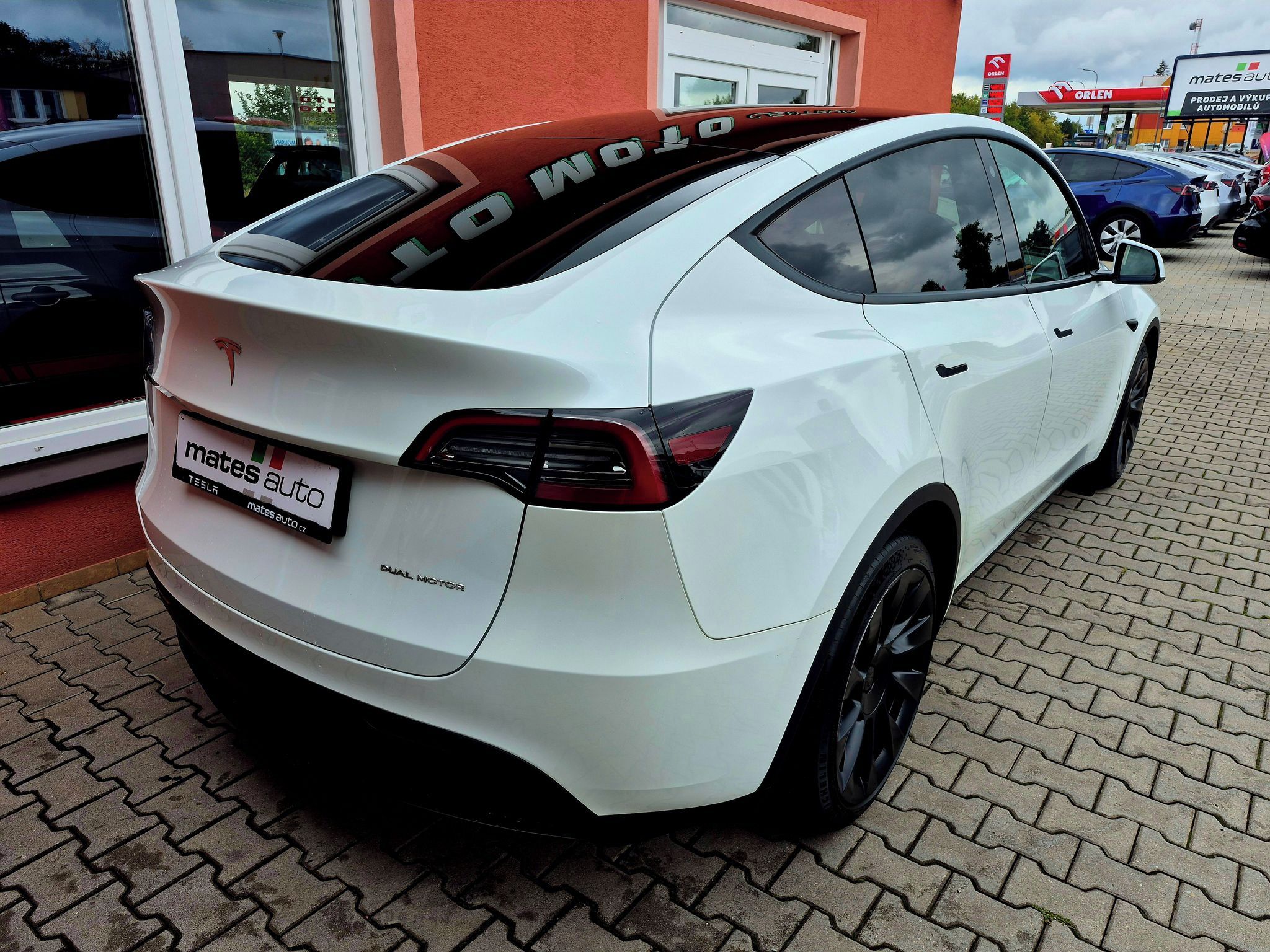 Tesla Model Y, Long R. Dual Motor 378kW - BER - fotka 6