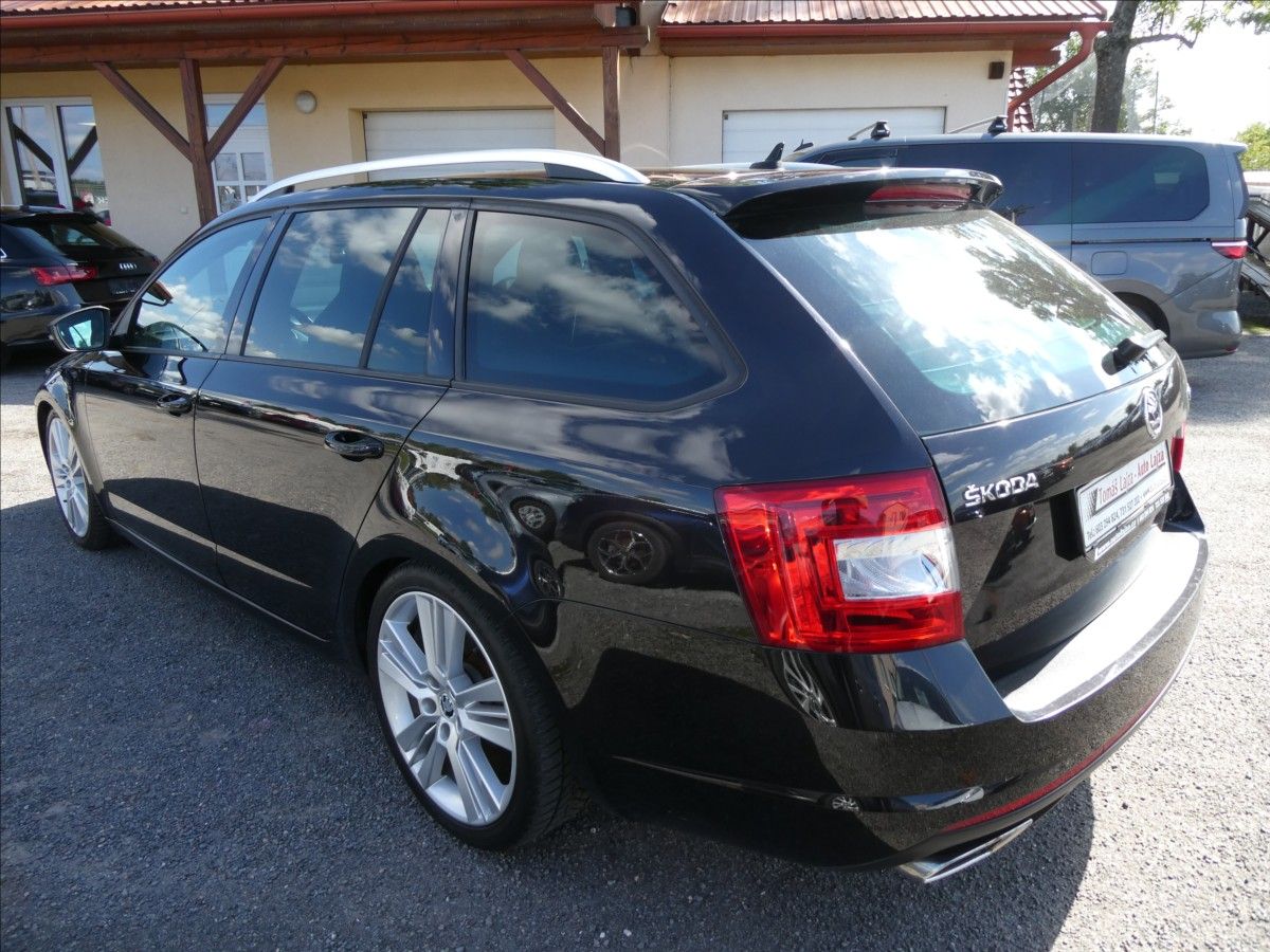 Škoda Octavia, 2,0 TDi 135kW RS serviska,2.ma - fotka 6