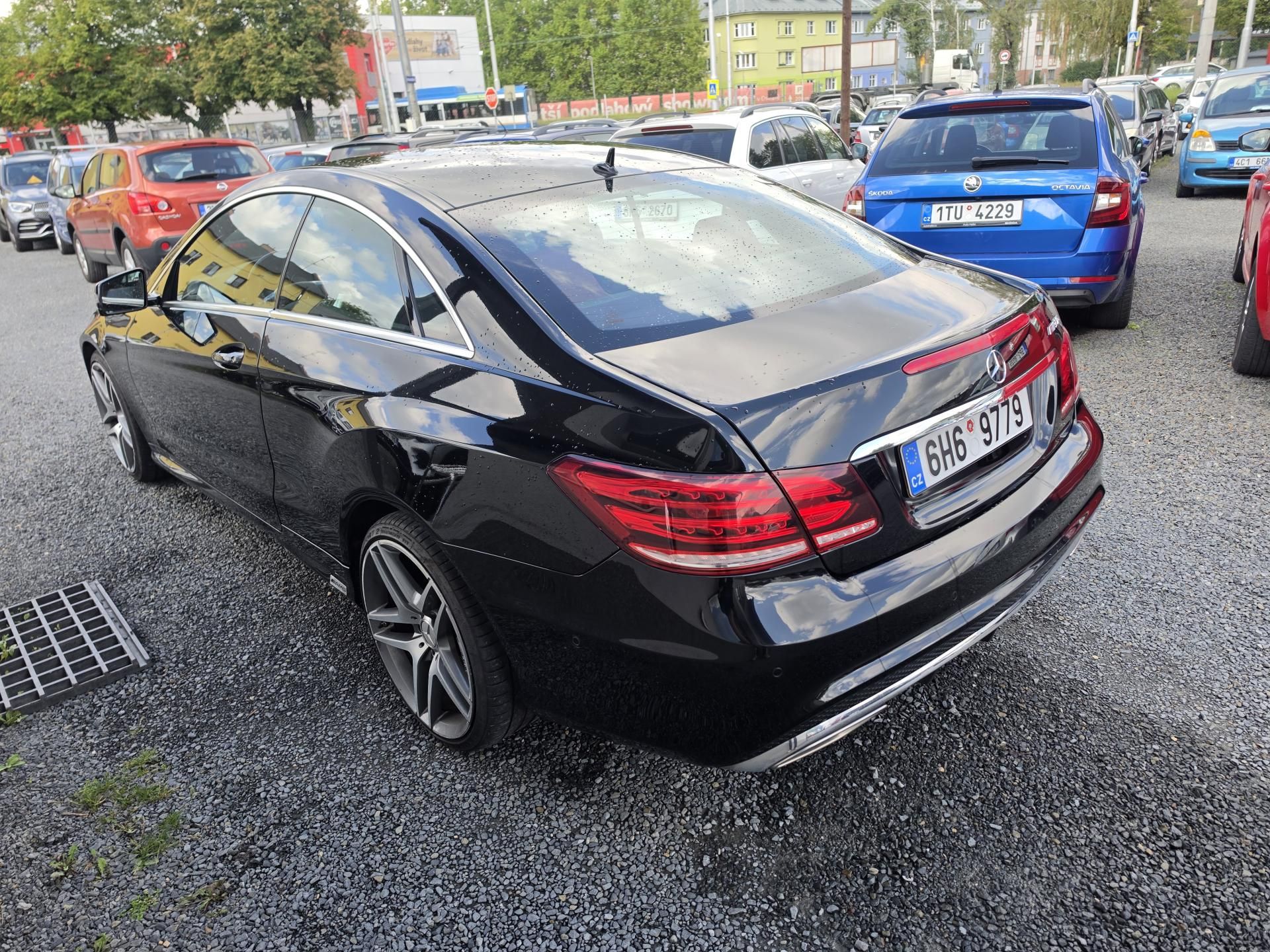 Mercedes-Benz Třídy E, 250CDI  AMG Facelift Led - fotka 2