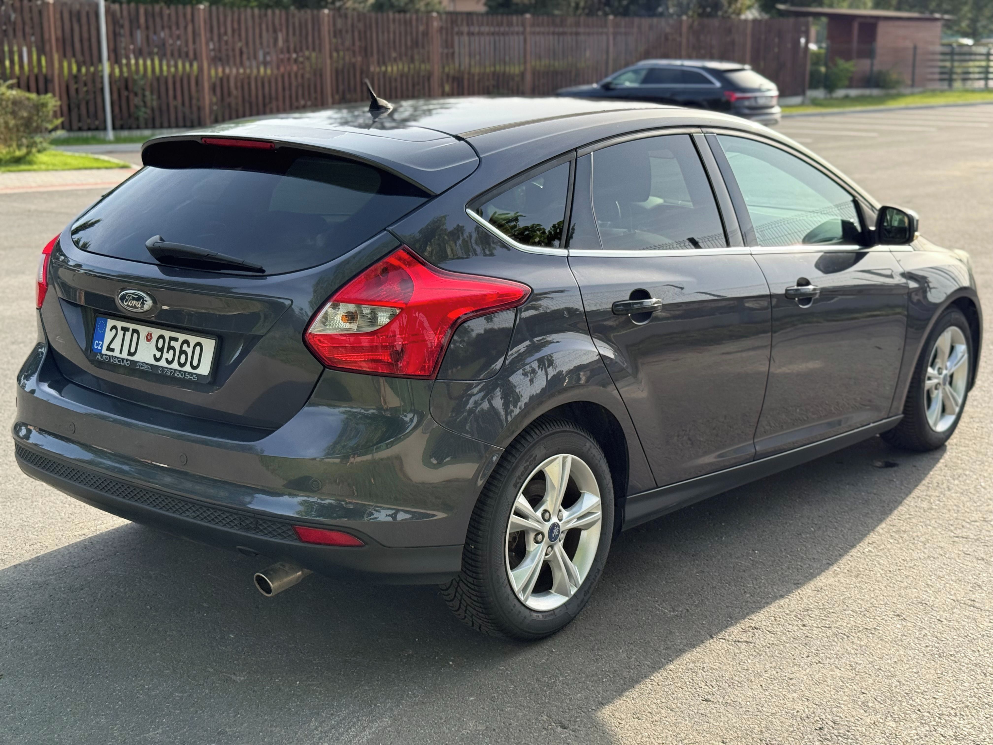 Ford Focus, 2.0 TDCi - fotka 5