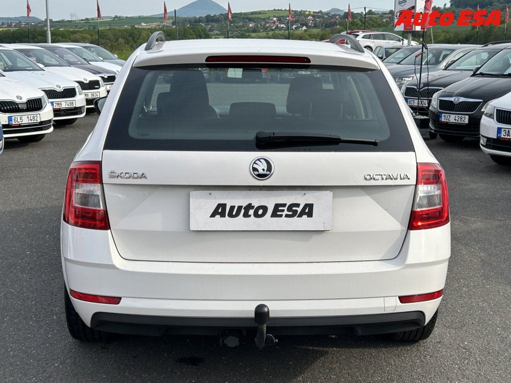 Škoda Octavia, 1.6 TDi - fotka 5