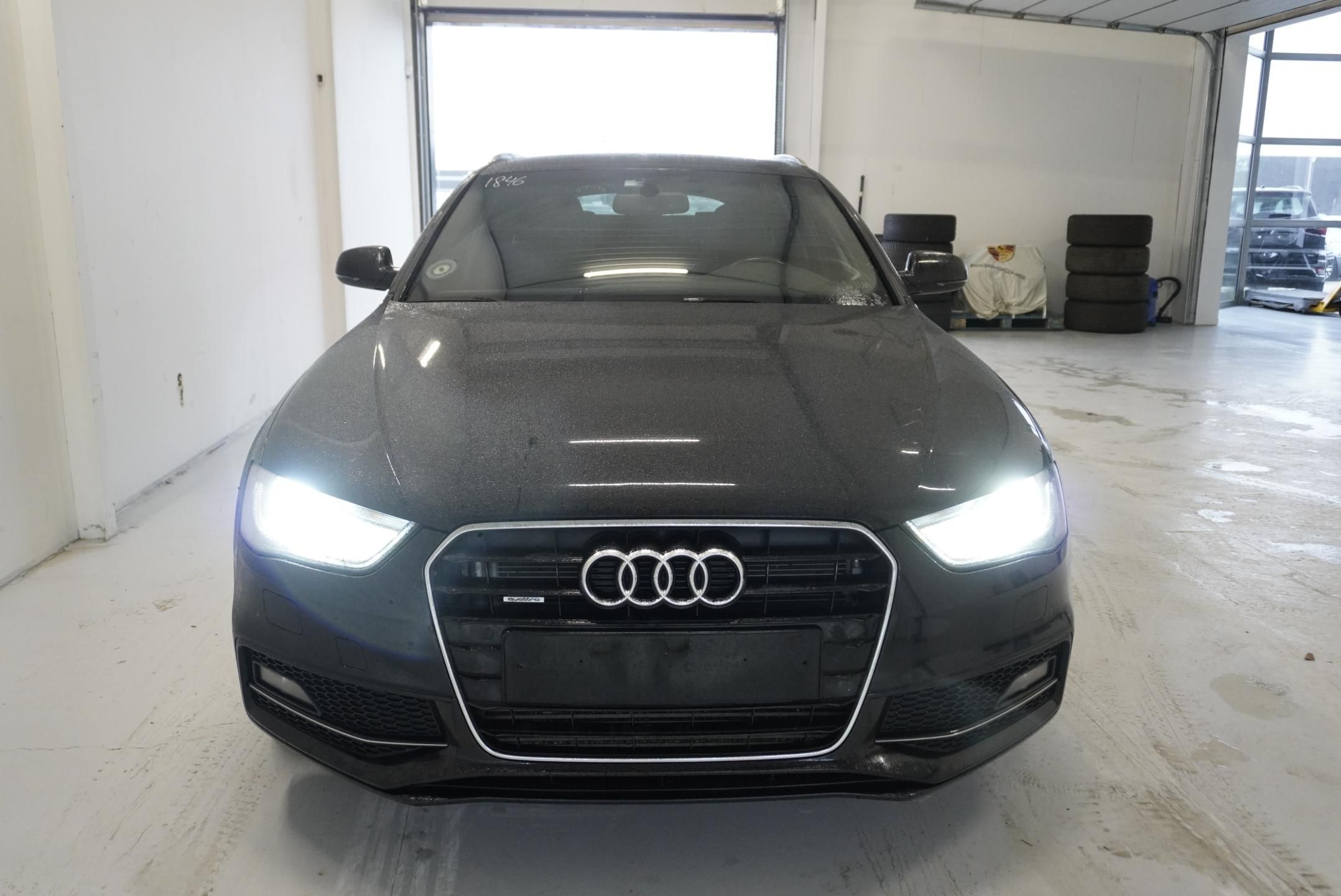 Audi A4, 2.0 TFSI 162kW QUATTRO S-LINE - fotka 2