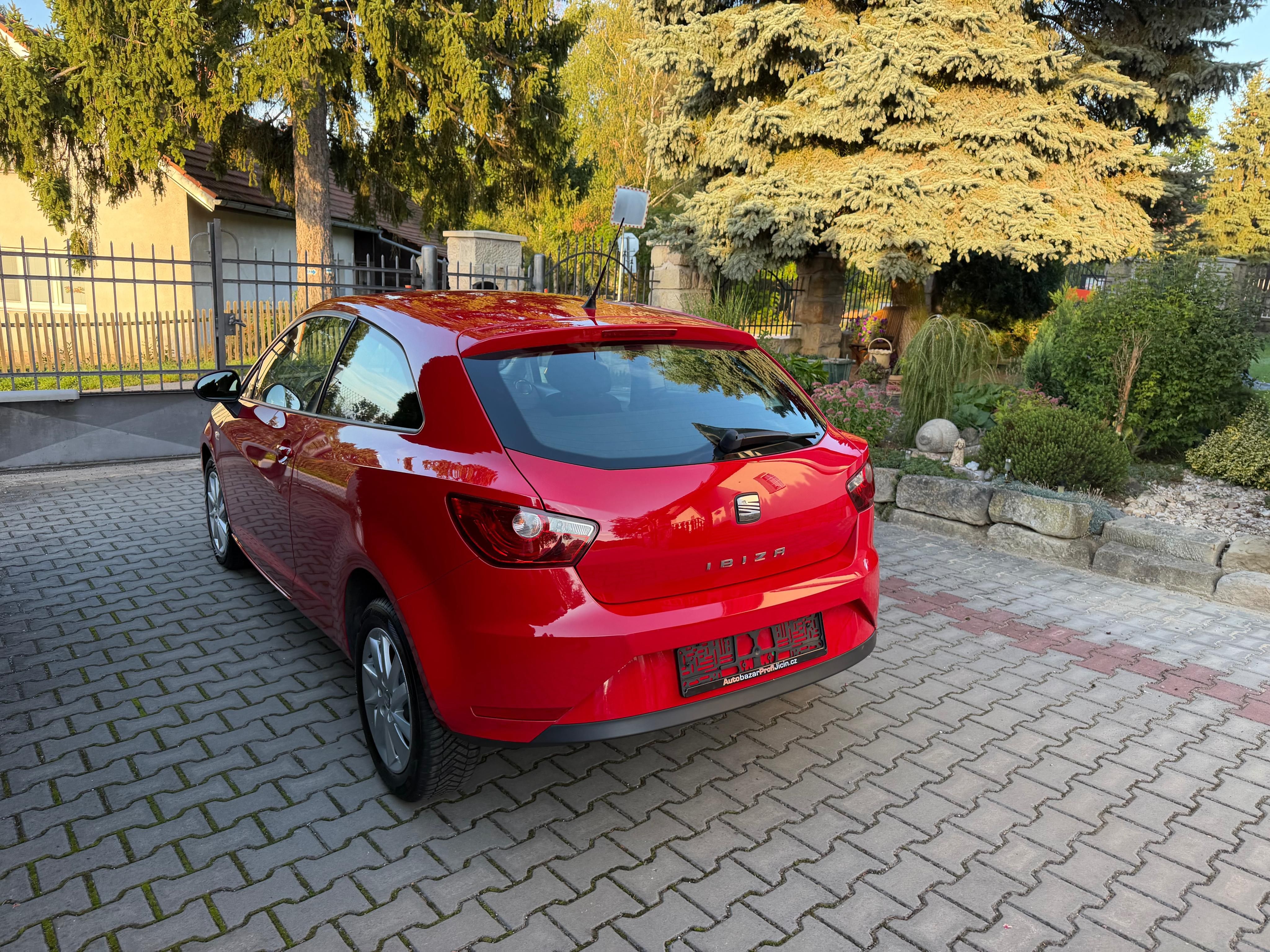 Seat Ibiza, 1,2i / 51kw naj: 45000km Top - fotka 6