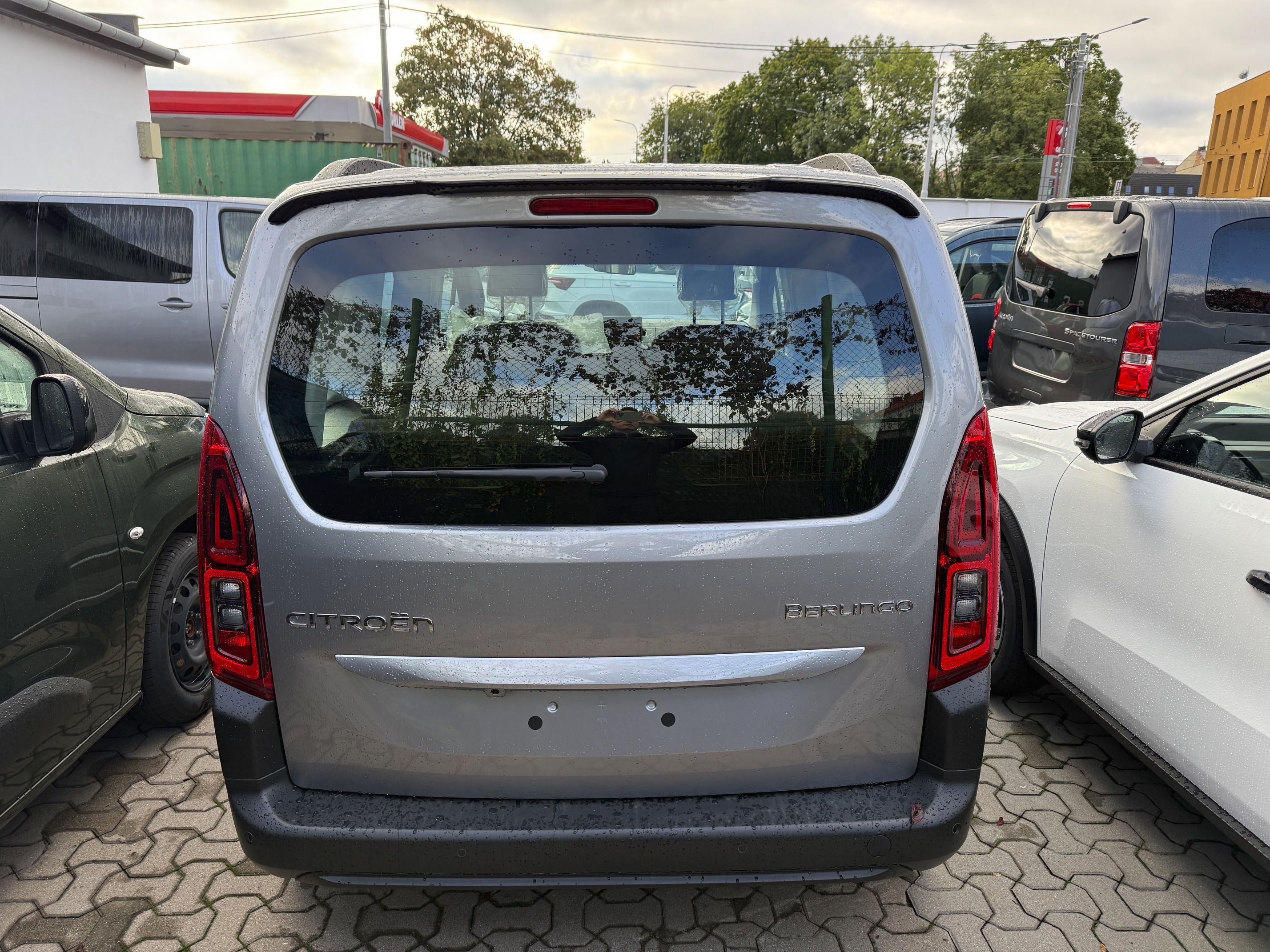 Citroën Berlingo, PLUS Petrol 110k Manual - fotka 4