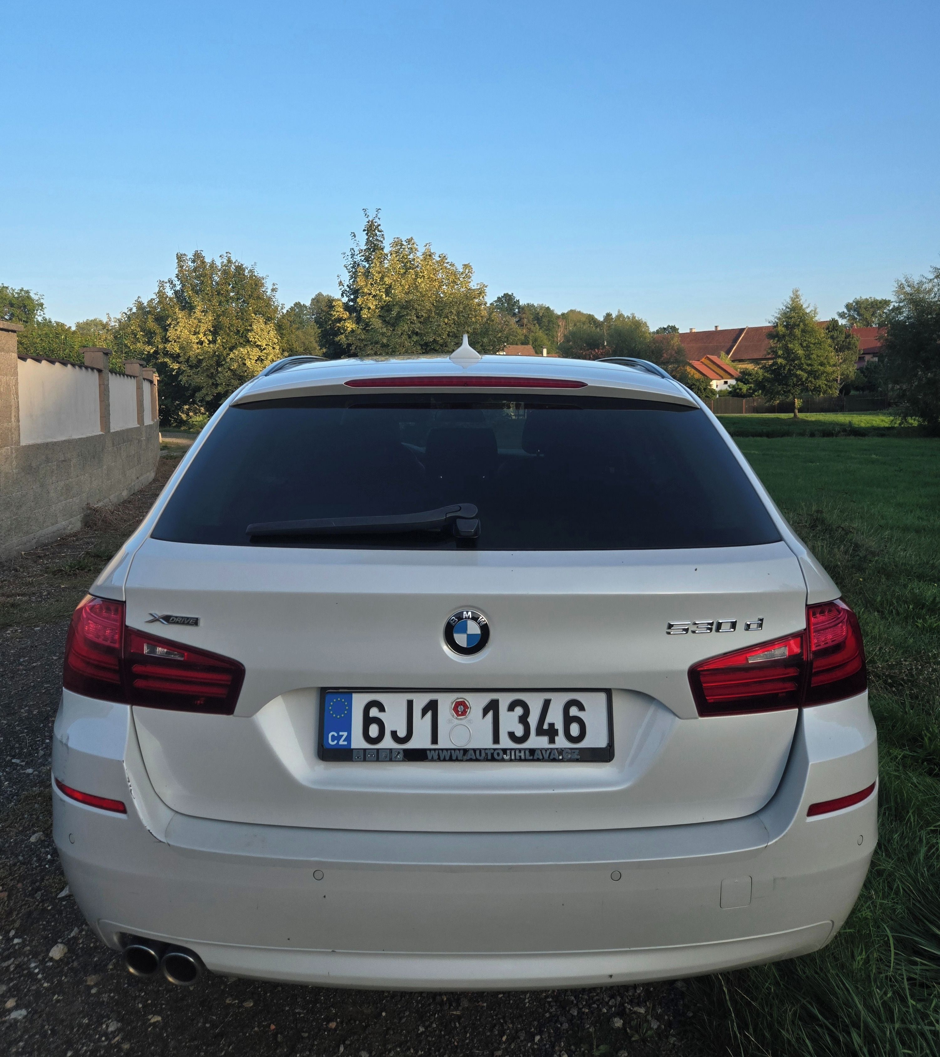 BMW Řada 5, 530XD 190KW - fotka 4