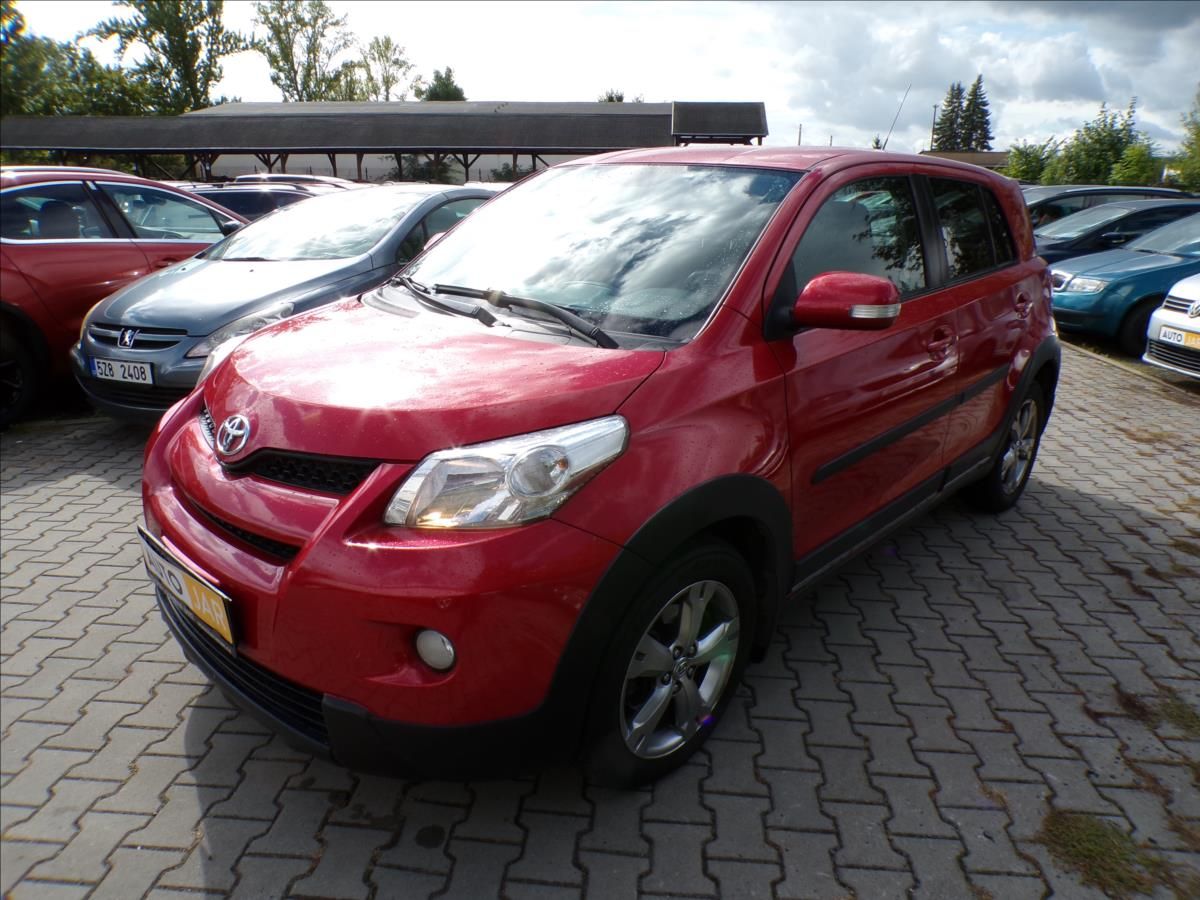 Toyota Urban Cruiser, 1,4 D4D AWD  1.MAJITEL nové v - fotka 2