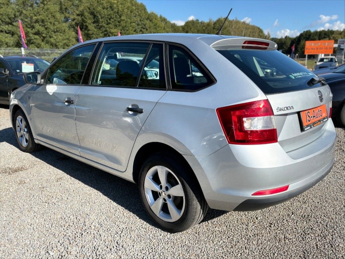 Škoda Rapid, 1,6 TDi - fotka 4