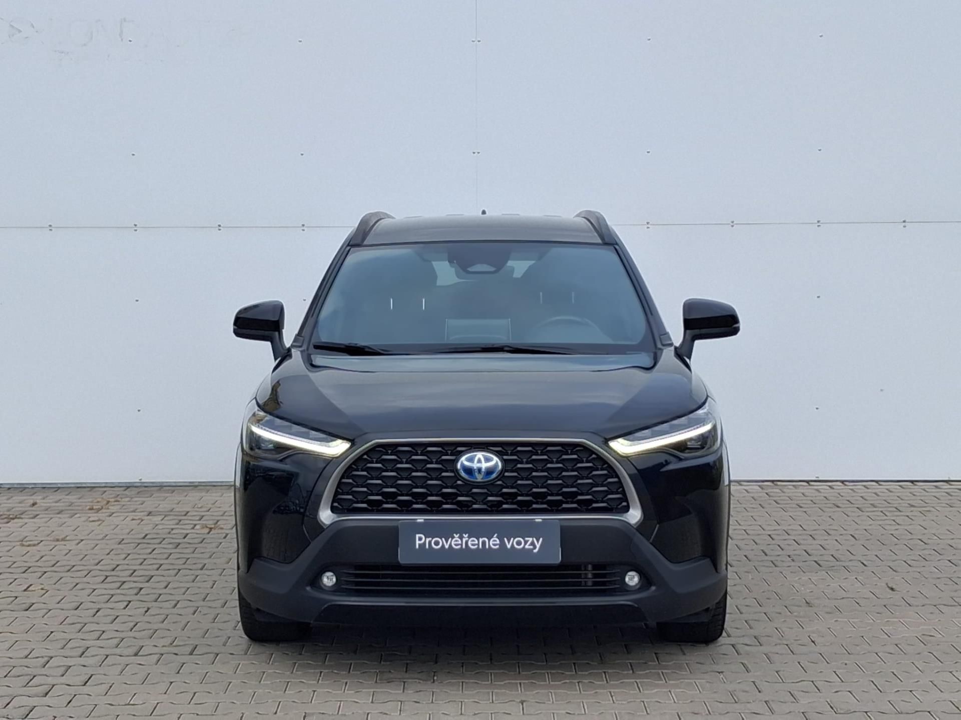 Toyota Corolla Cross, 2.0 HSD e-CVT Style - fotka 4