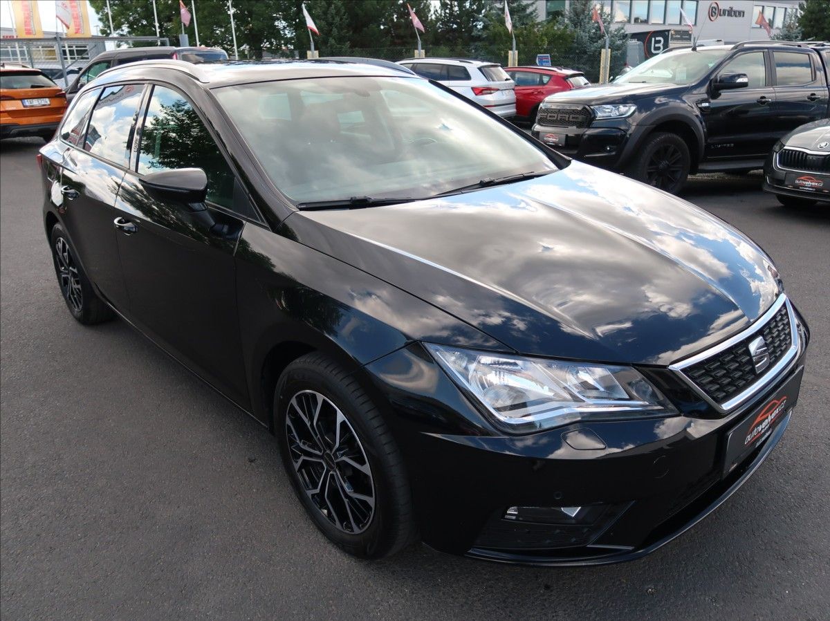 Seat Leon, 1,6 TDi,85kW,Navi,tempomat - fotka 2