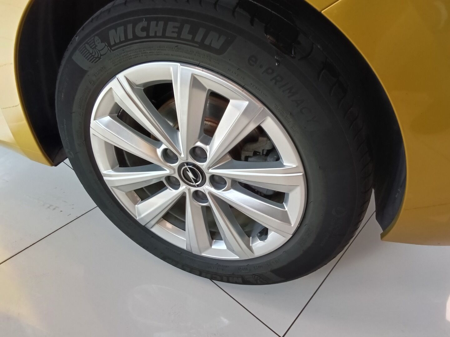 Opel Astra, 1.2T 81KW 2023 - fotka 5