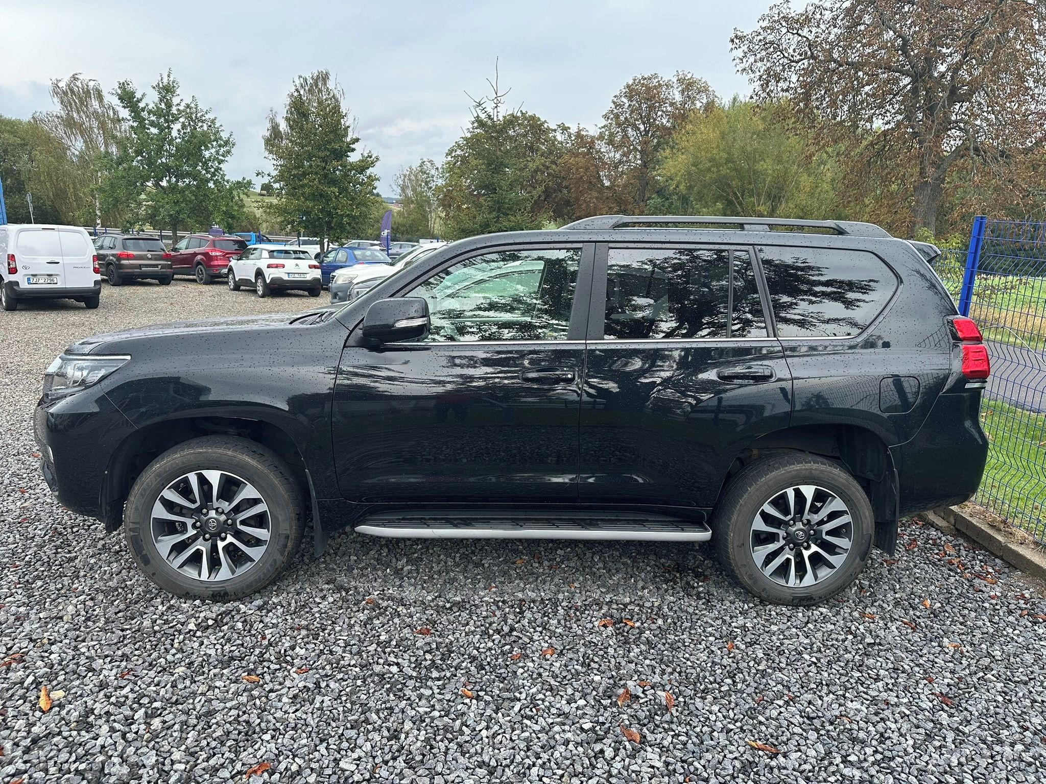 Toyota Land Cruiser, 2,8 D-4D 150kW4x4 Připravujeme - fotka 2