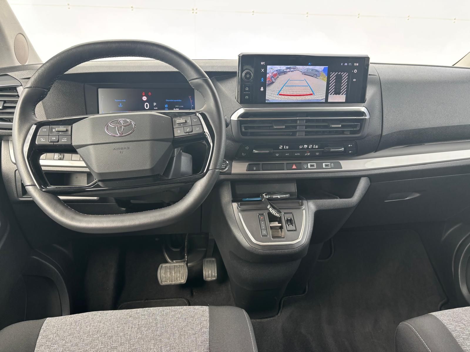 Toyota Proace, 2,0 D-4D 8AT L2 Family Webasto - fotka 5