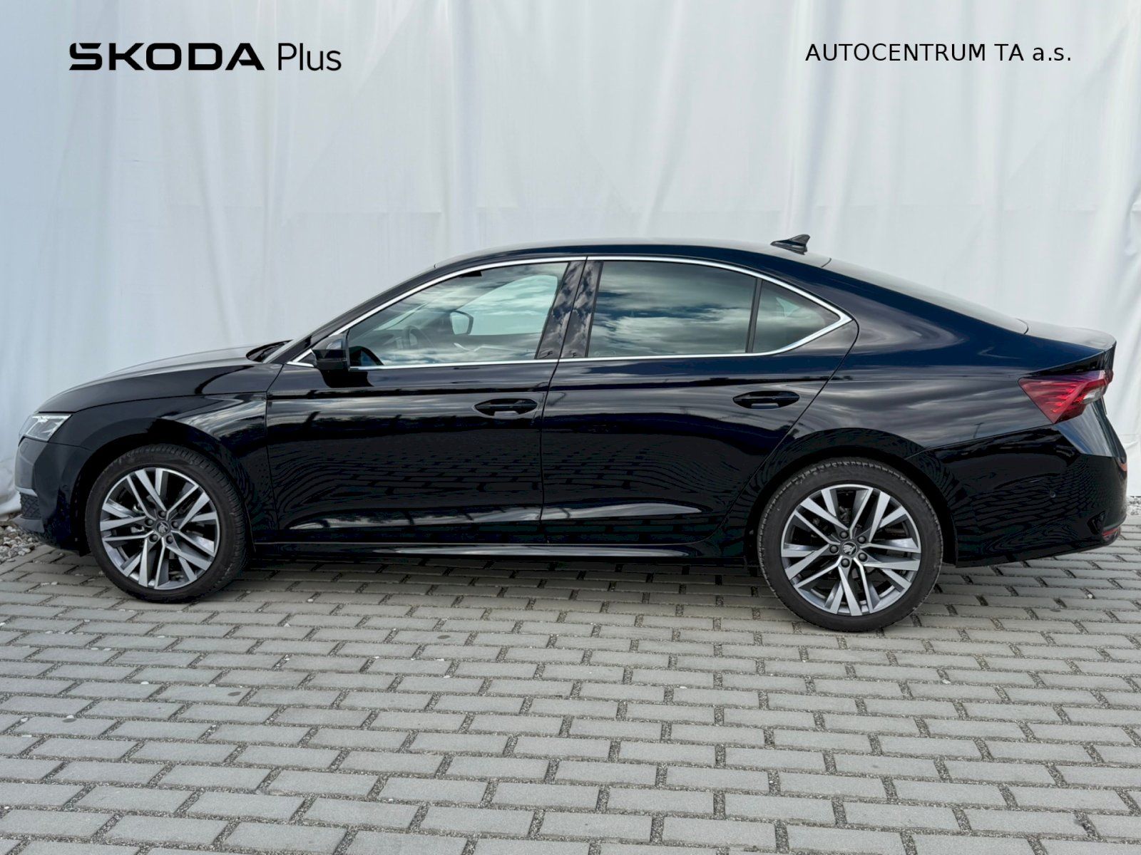 Škoda Octavia, Exclusive Selection 1.5 TSI M- - fotka 3