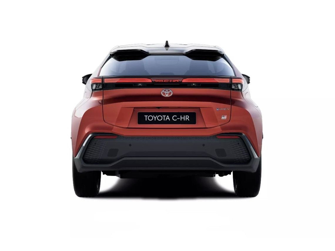 Toyota C-HR, GR Sport, 2,0L.PHEV, CVT, 4x2 - fotka 4