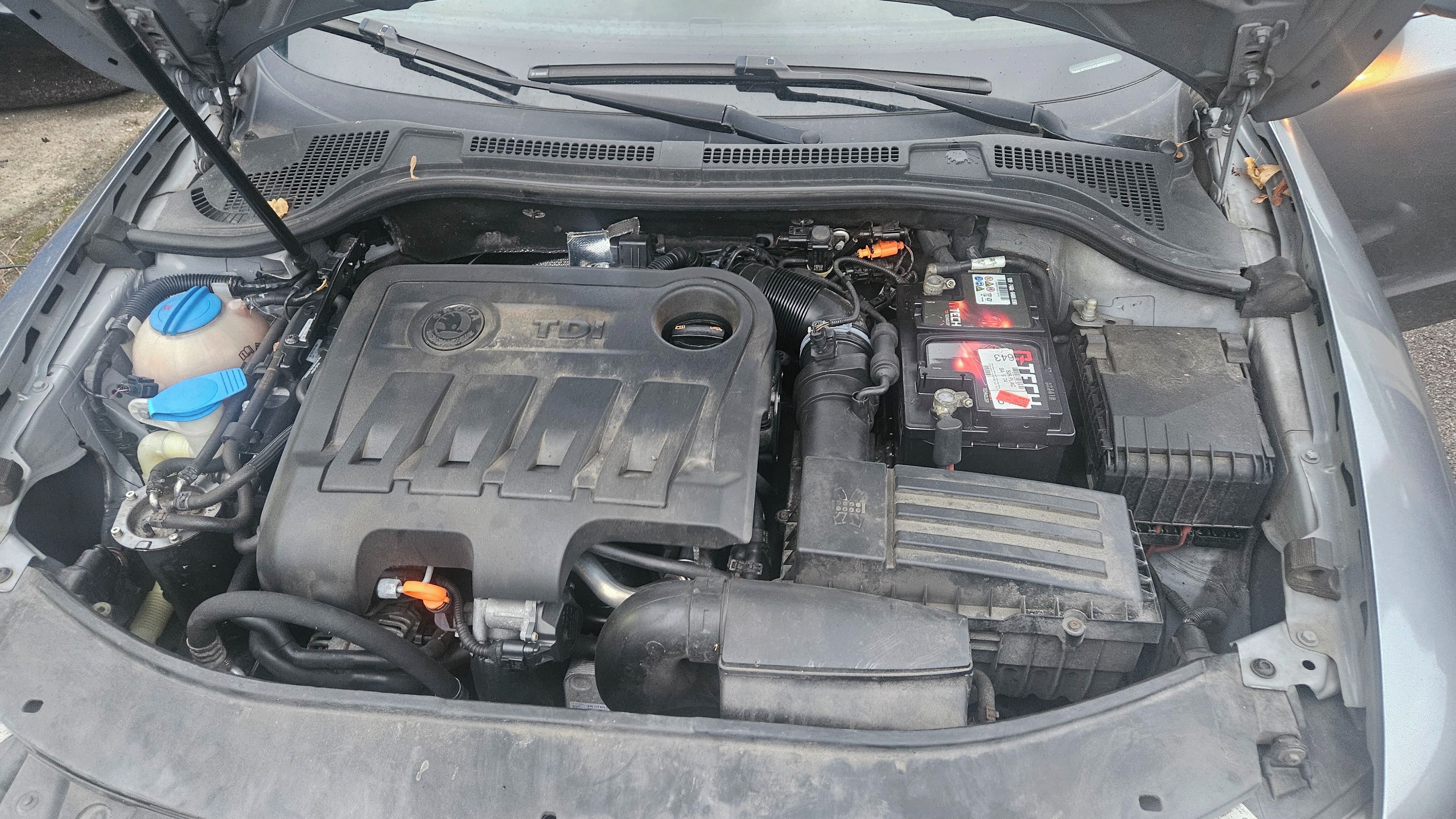 Škoda Superb - fotka 4