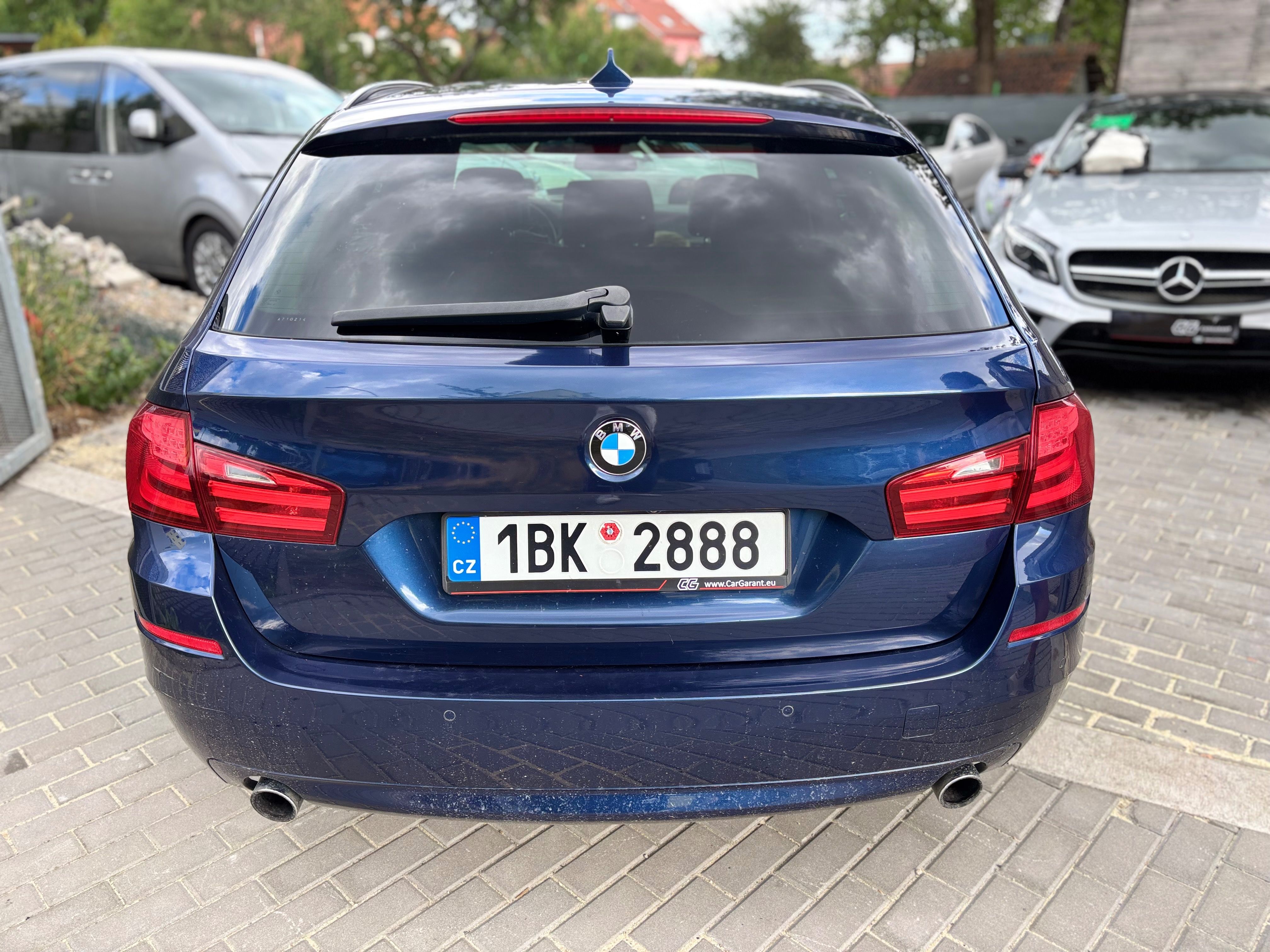 BMW Řada 5, 535D,X-DRIVE,NAVI,POLOKUZE,LED - fotka 4